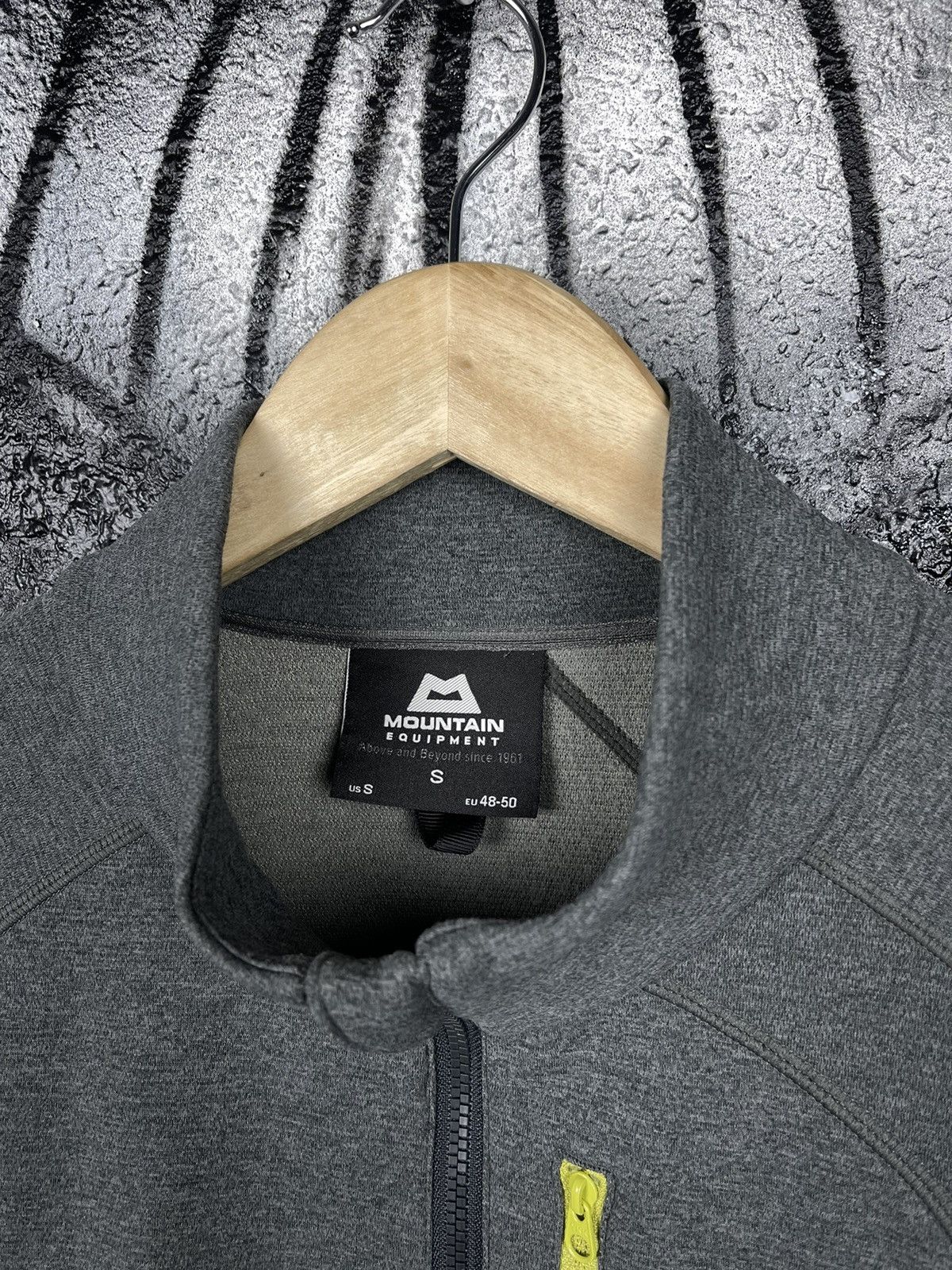 Mountain Equipment Mountain Equipment Integrity Zip Tee Men’s Size S Size US S / EU 44-46 / 1 - 10 Thumbnail