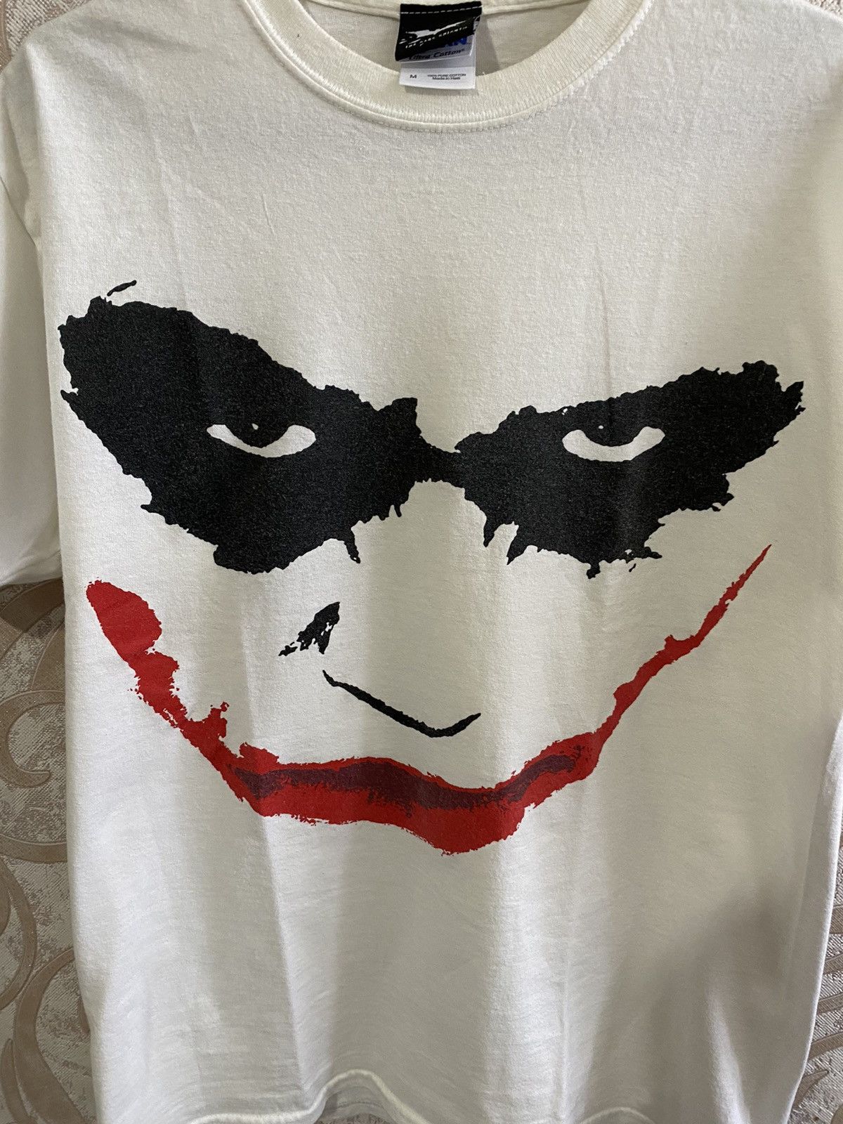 DC Comics × Designer The Dark Knight Joker Tee M Heath Ledger UNI Batman Merch Size US M / EU 48-50 / 2 - 5 Thumbnail