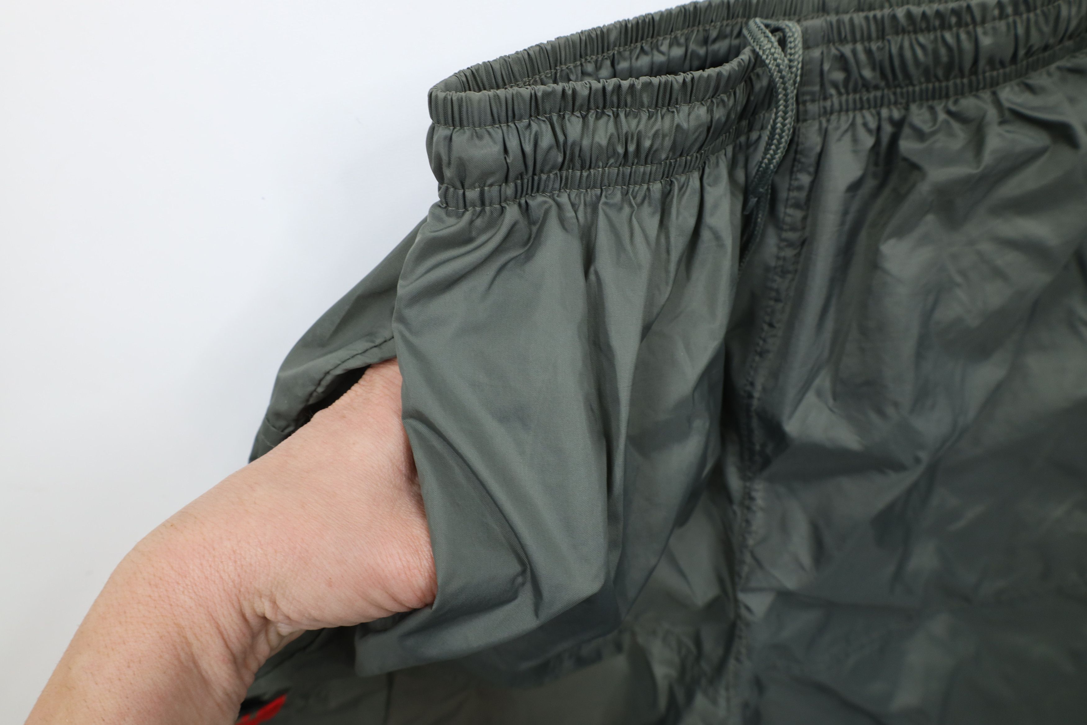 Starter × Vintage Vintage 90s Starter Logo Baggy Windbreaker Shorts Green Size US 30 / EU 46 - 9 Thumbnail
