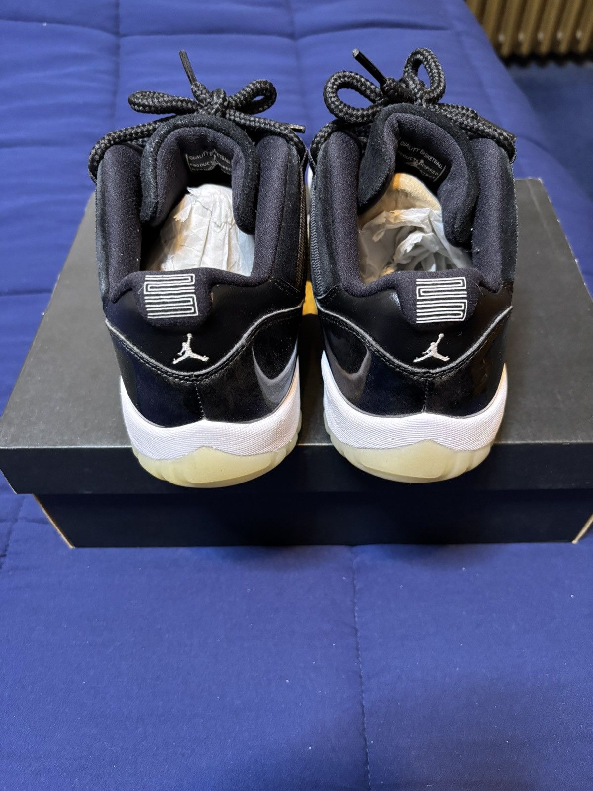 Jordan Brand Jordan 11 Retro Low Barons 2017 Size 10 Size US 10 / EU 43 - 5 Thumbnail