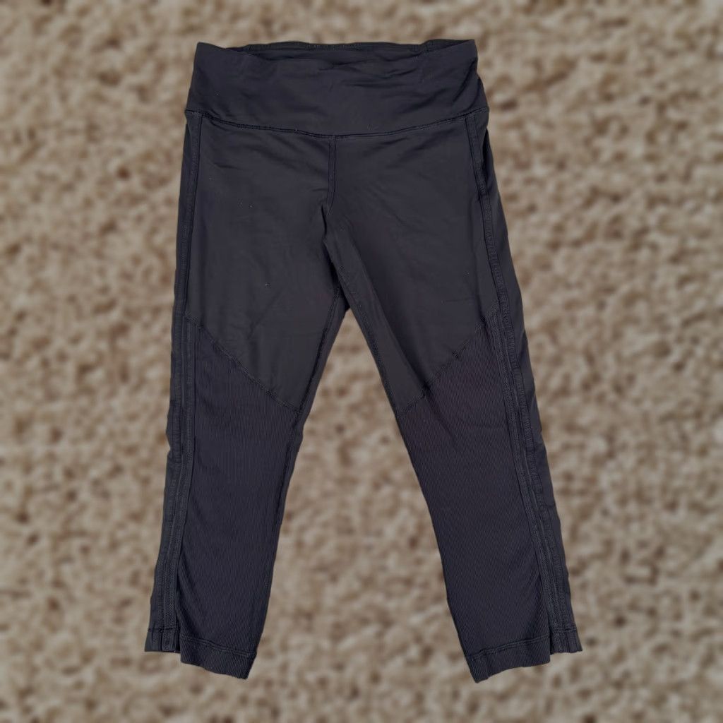 Lululemon Lululemon Pants Womens 4 Black Ruched Leg Zipper Pocket Gym Workout Fitness Activewear Women Pants Size 27" / US 4 / IT 40 - 1 Thumbnail