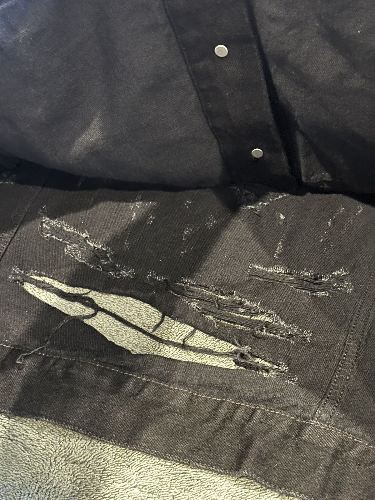 Balenciaga Balenciaga “Mud Show” Thrashed Oversized Black Denim jacket Size US XL / EU 56 / 4 - 8 Thumbnail