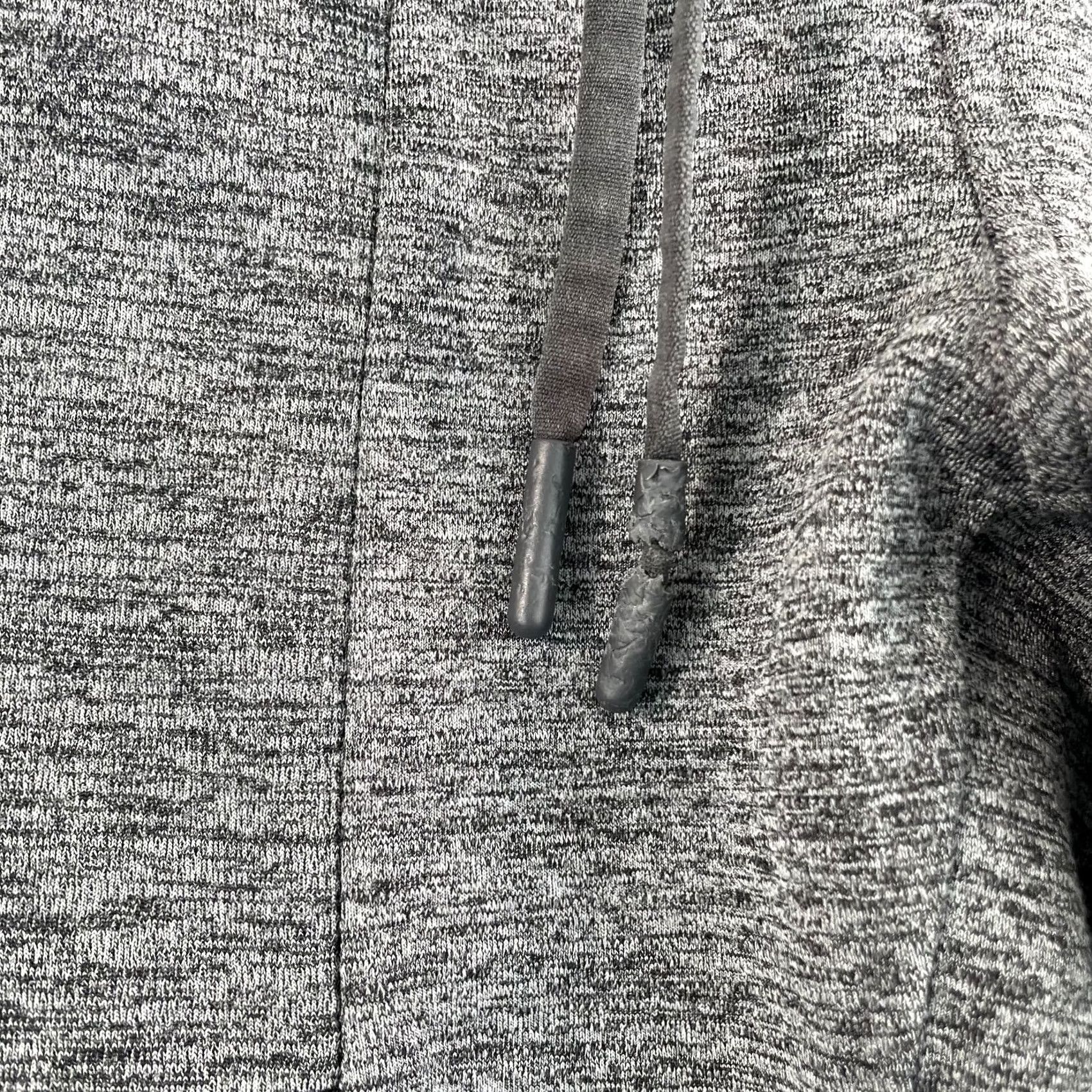 Lululemon Lululemon Textured Tech Pants Men Small Heather Black Grey Tapered Fit Jogger Gym Drawstring Pockets Zip Pocket Inseam 29 Inseam Athletic Modern Size US 29 - 4 Thumbnail