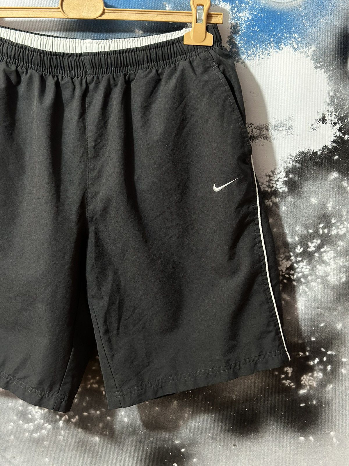 Nike × Vintage Nike vintage shorts swoosh logo y2k Size US 33 - 2 Thumbnail