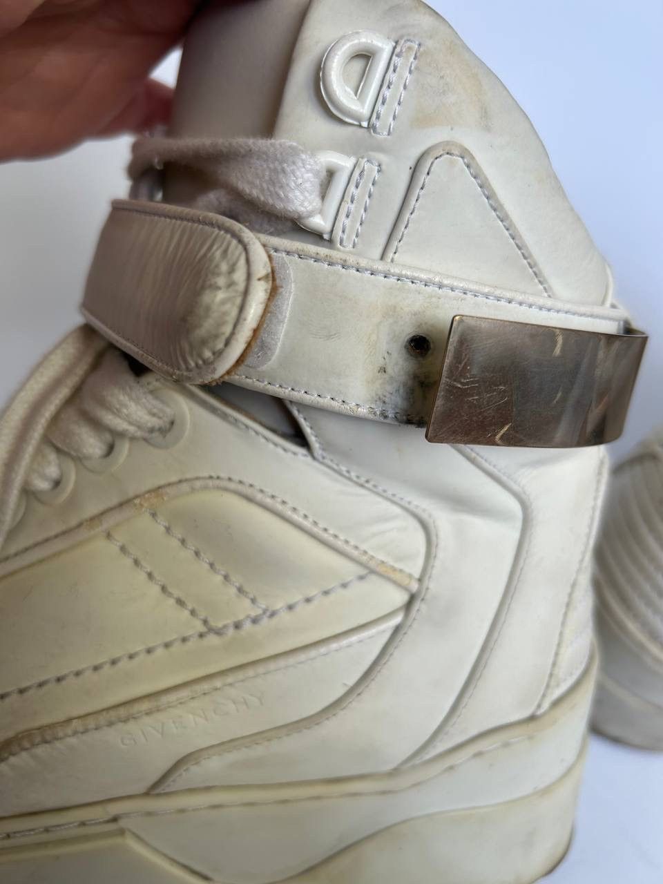 Givenchy Givenchy Tyson Sneakers 42EU Size US 10.5 / EU 43-44 - 9 Thumbnail