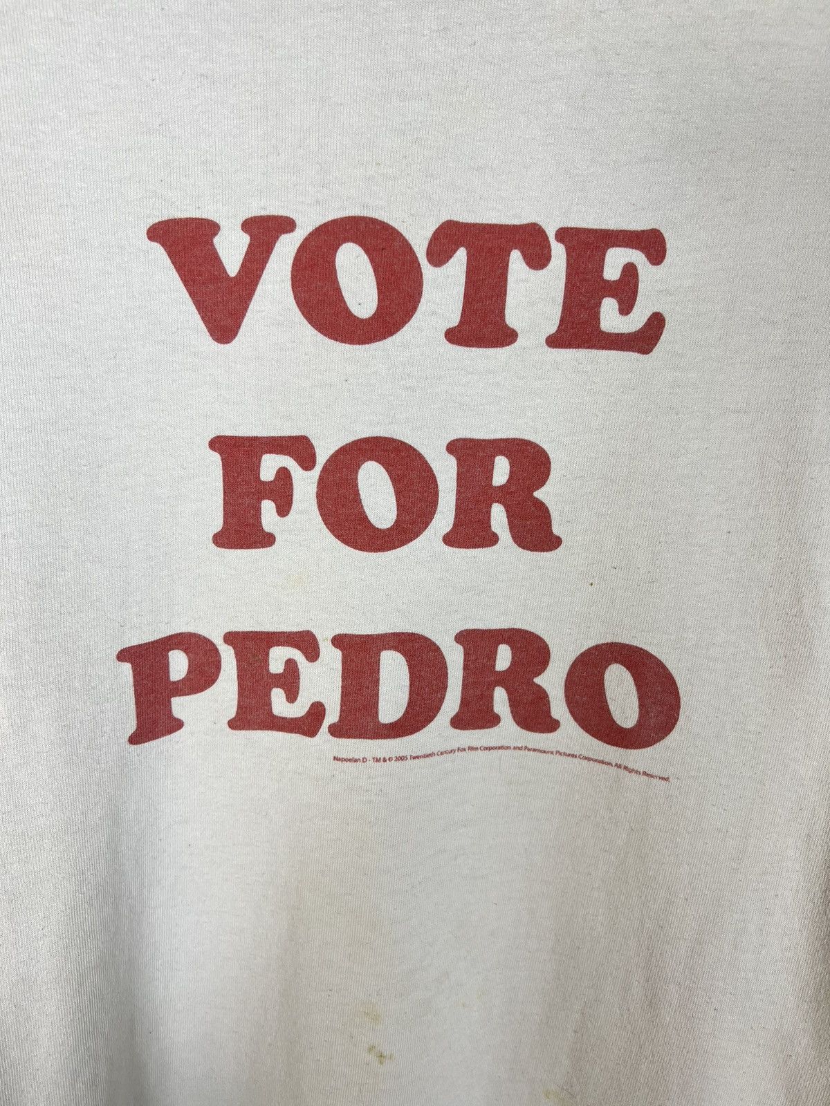 Vintage Vintage 2005 Napoleon Dynamite Vote For Pedro Tee Size US XL / EU 56 / 4 - 4 Thumbnail