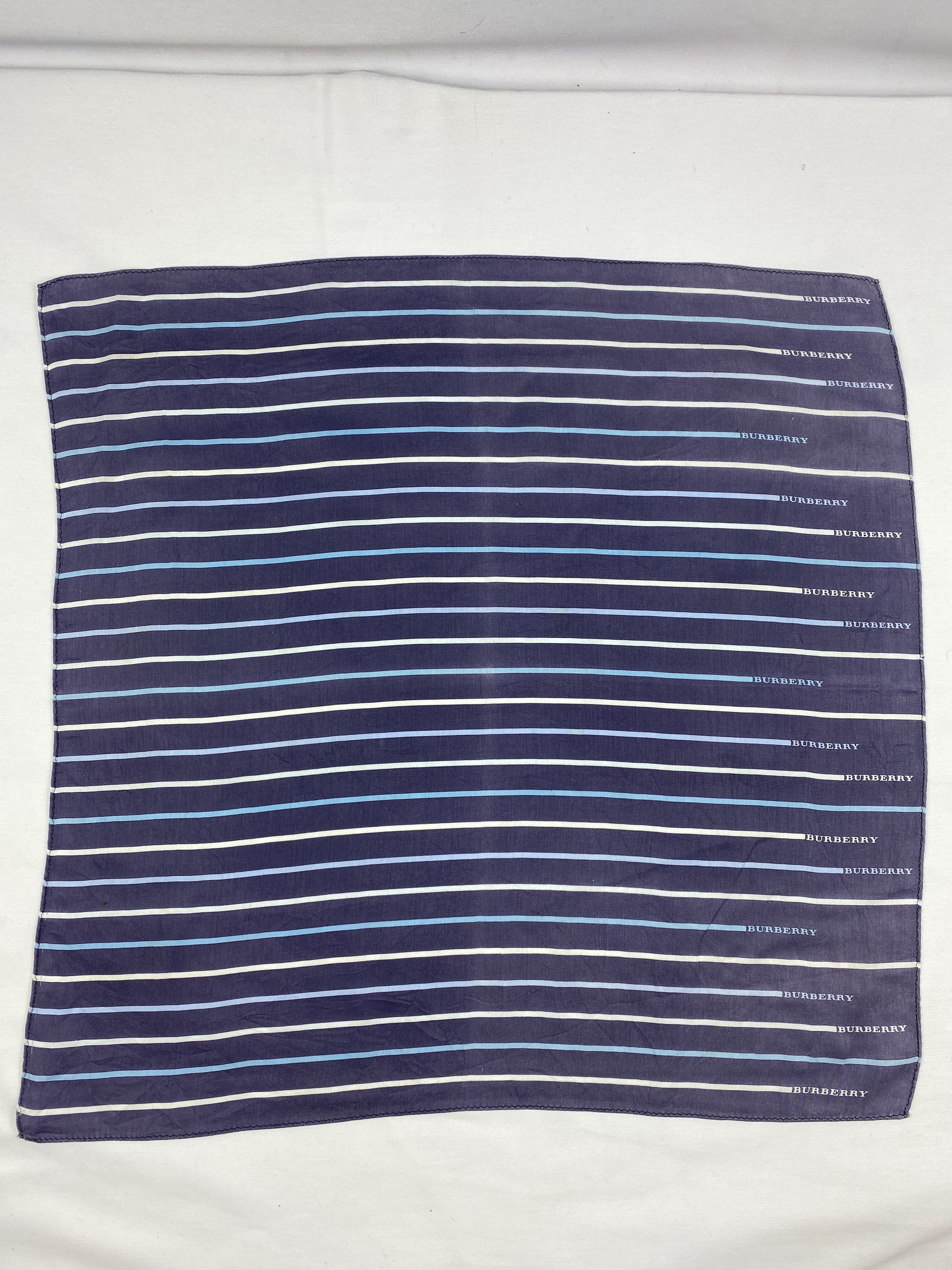 Burberry Burberry Handkerchief / Bandana / Neckerchief Size ONE SIZE - 3 Thumbnail