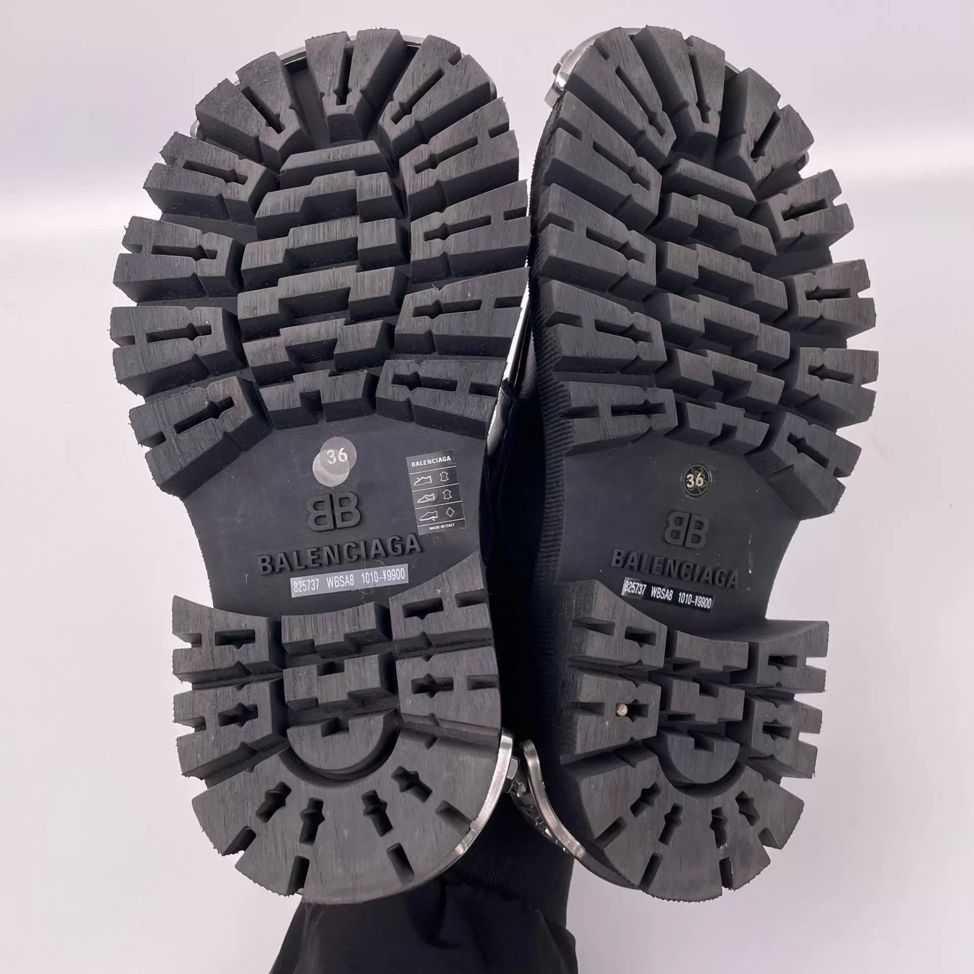 Balenciaga Balenciaga Thick Sole Sneakers Black 36 260325VXCSY03 Size US 5.5 / IT 35.5 - 2 Thumbnail