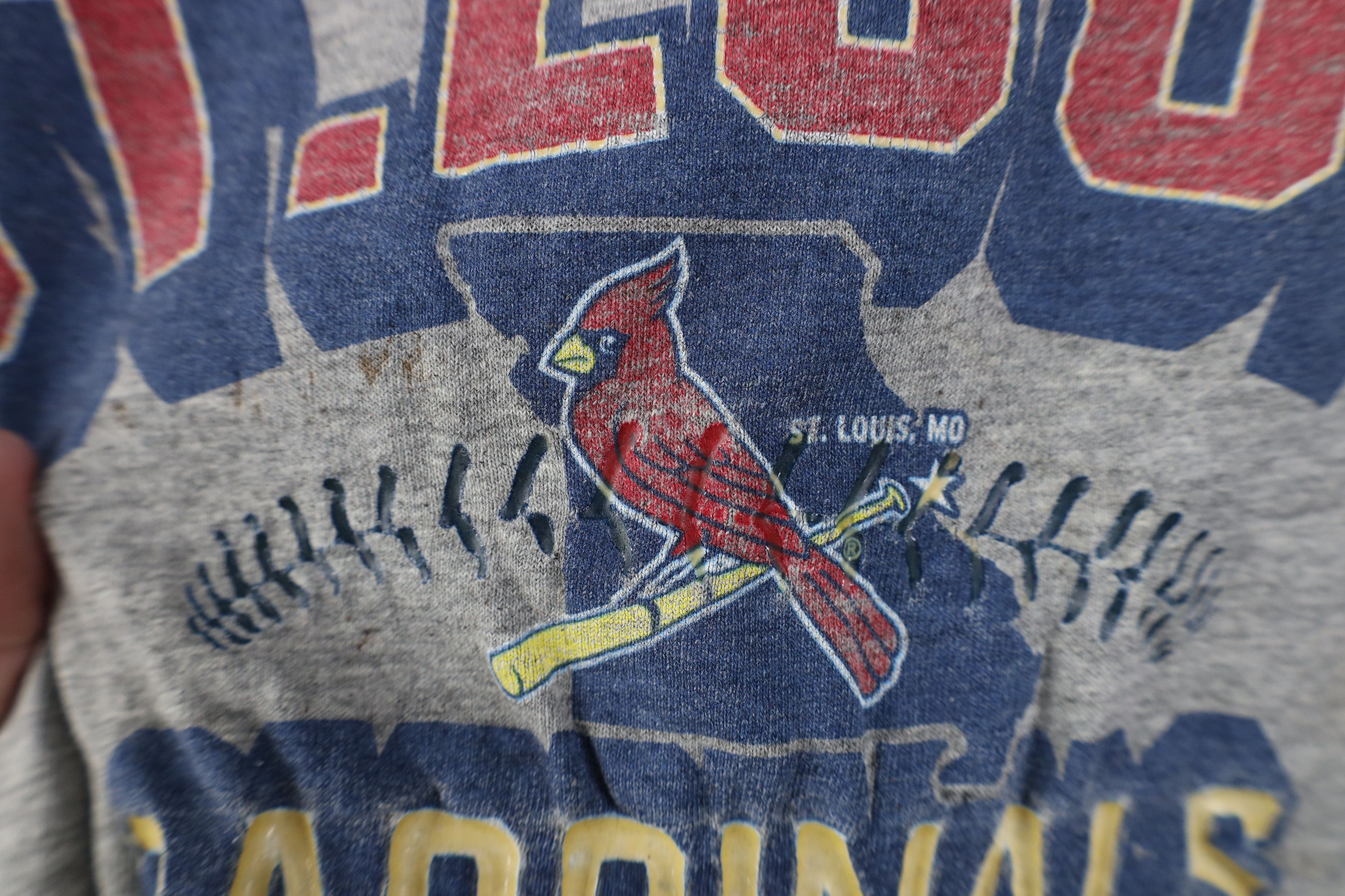Nike Vintage Nike Scott Center Swoosh St Louis Cardinals T-Shirt Size US L / EU 52-54 / 3 - 6 Thumbnail