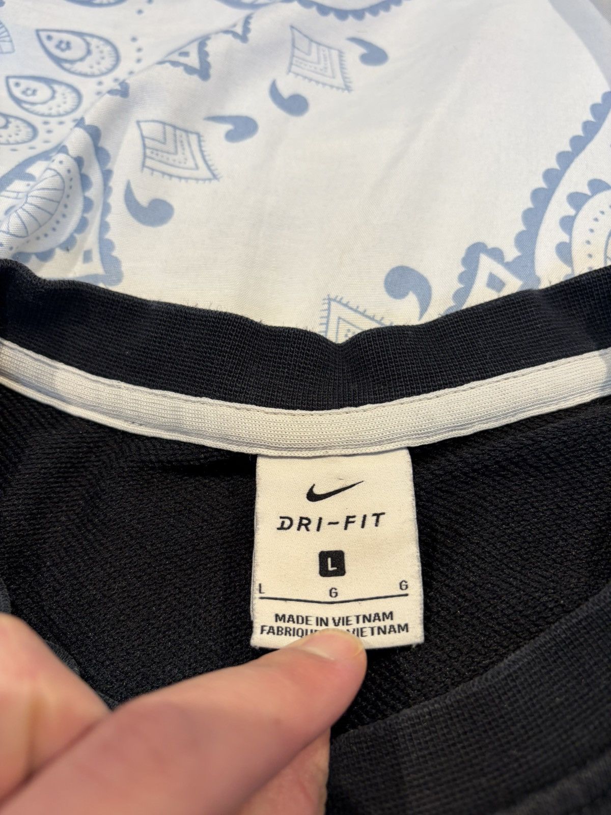 Nike Nike Sweater Shirt Large Size US L / EU 52-54 / 3 - 5 Thumbnail