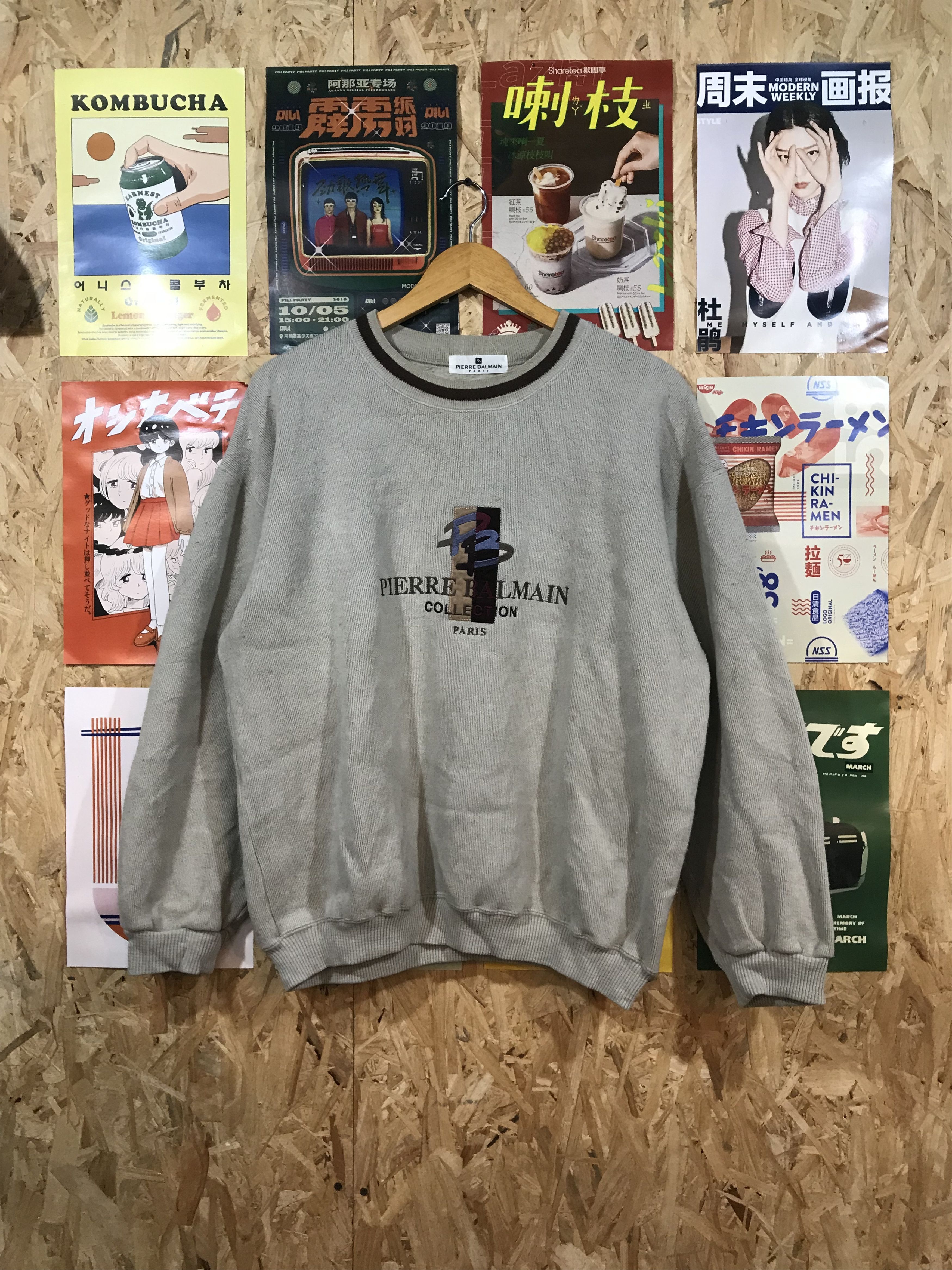 Pierre Balmain Pierre Balmain Collection Paris Sweatshirt Size US L / EU 52-54 / 3 - 1 Thumbnail