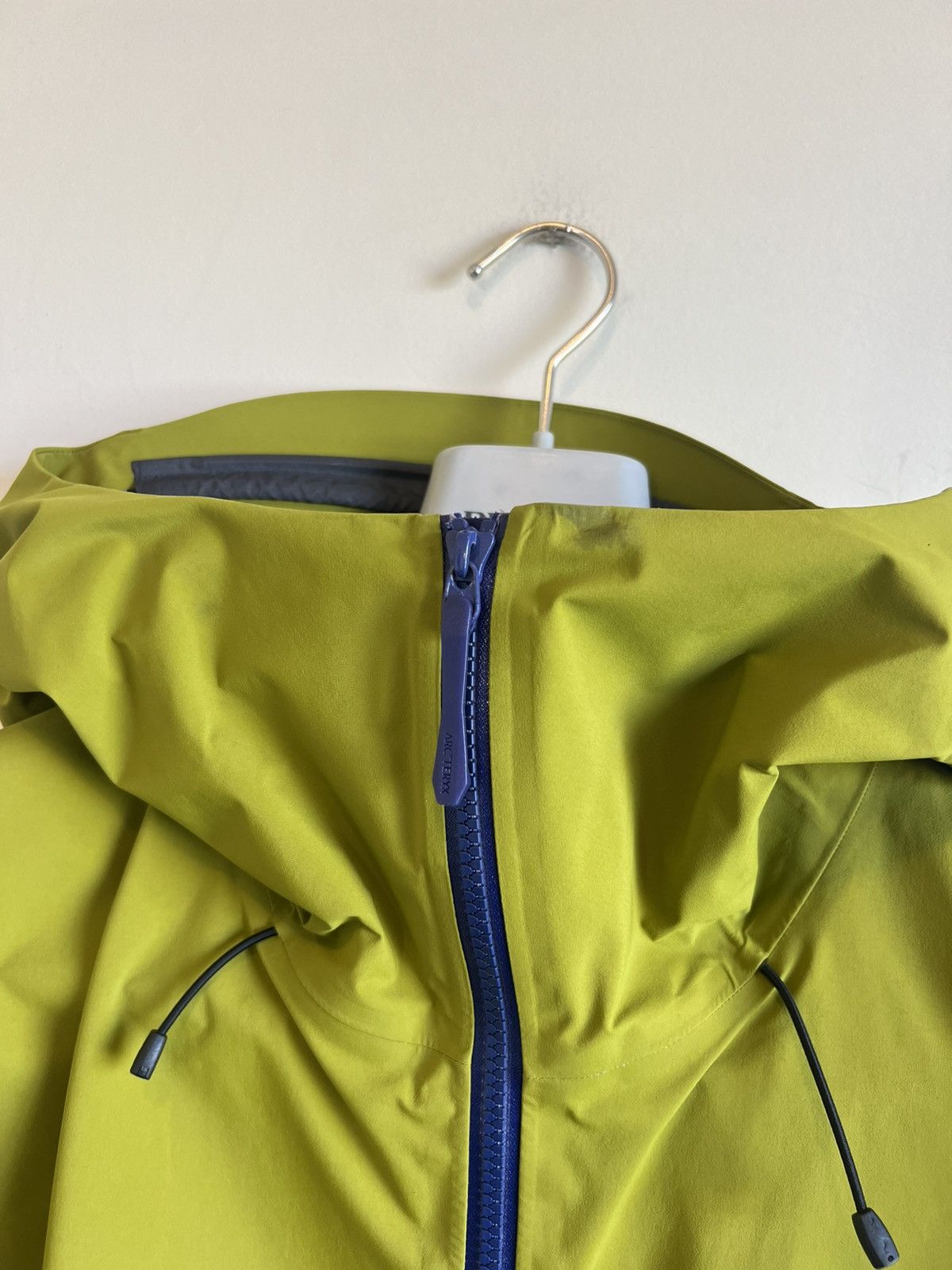 Arc'teryx Arc’teryx ReBird Beta SV Evangelion Green Purple Size US L / EU 52-54 / 3 - 5 Thumbnail