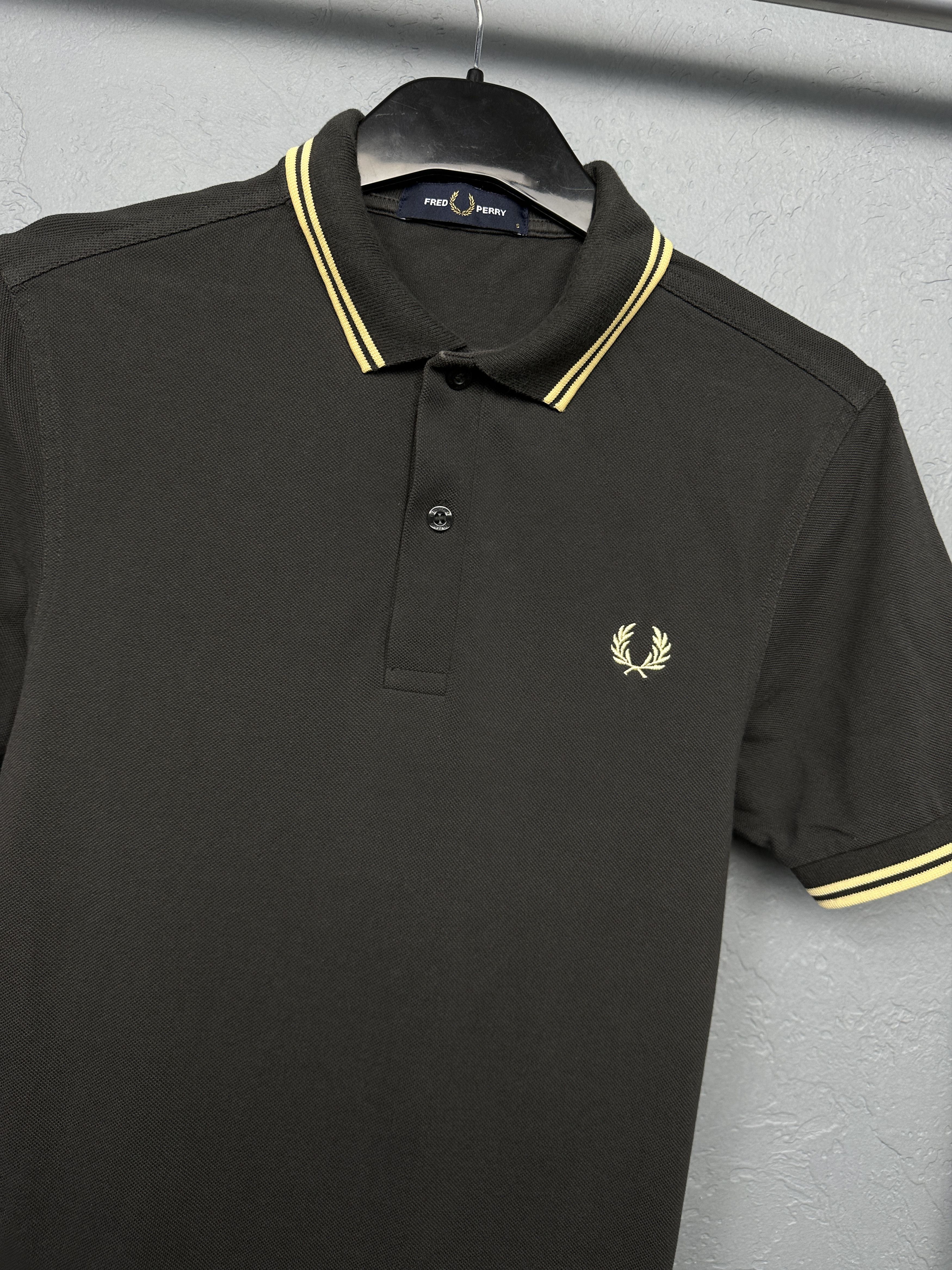 Fred Perry Fred Perry Mens Polo Shirt Size US S / EU 44-46 / 1 - 2 Thumbnail