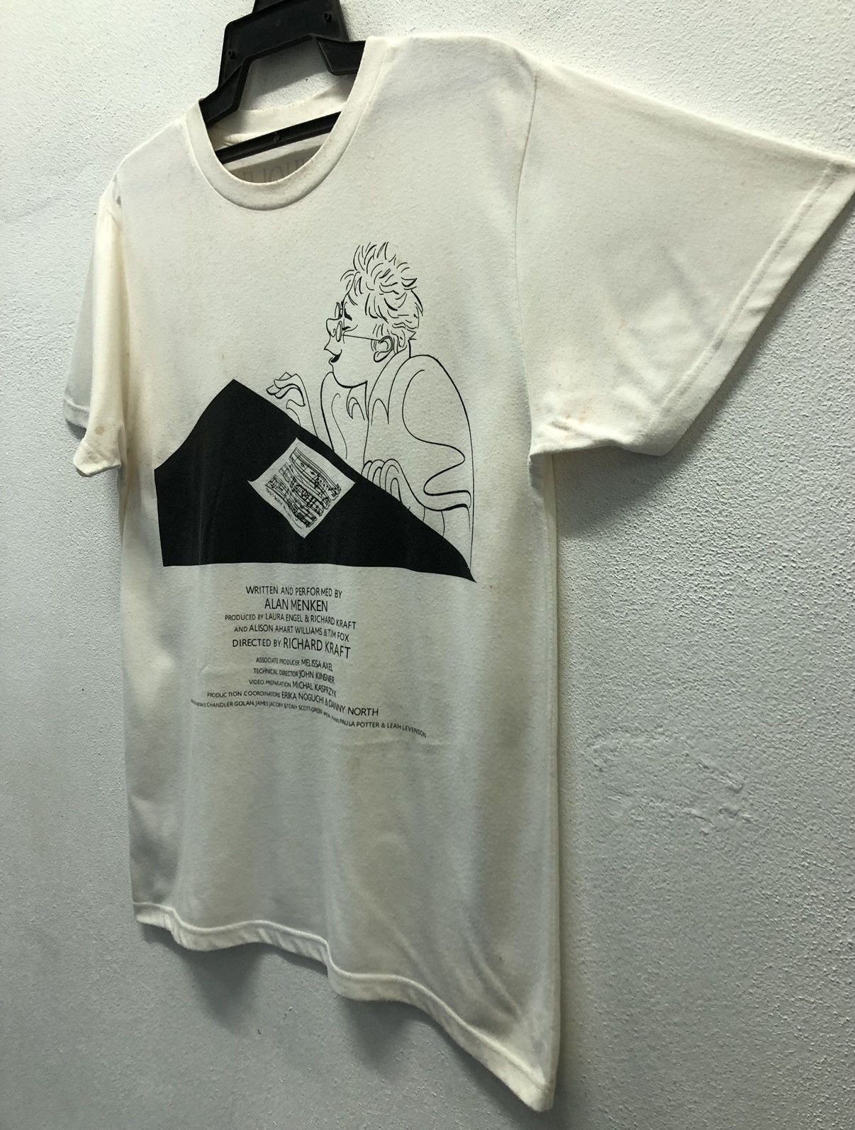 Vintage Vintage A Whole New World Of Alan Menken T-Shirt Size US M / EU 48-50 / 2 - 6 Thumbnail