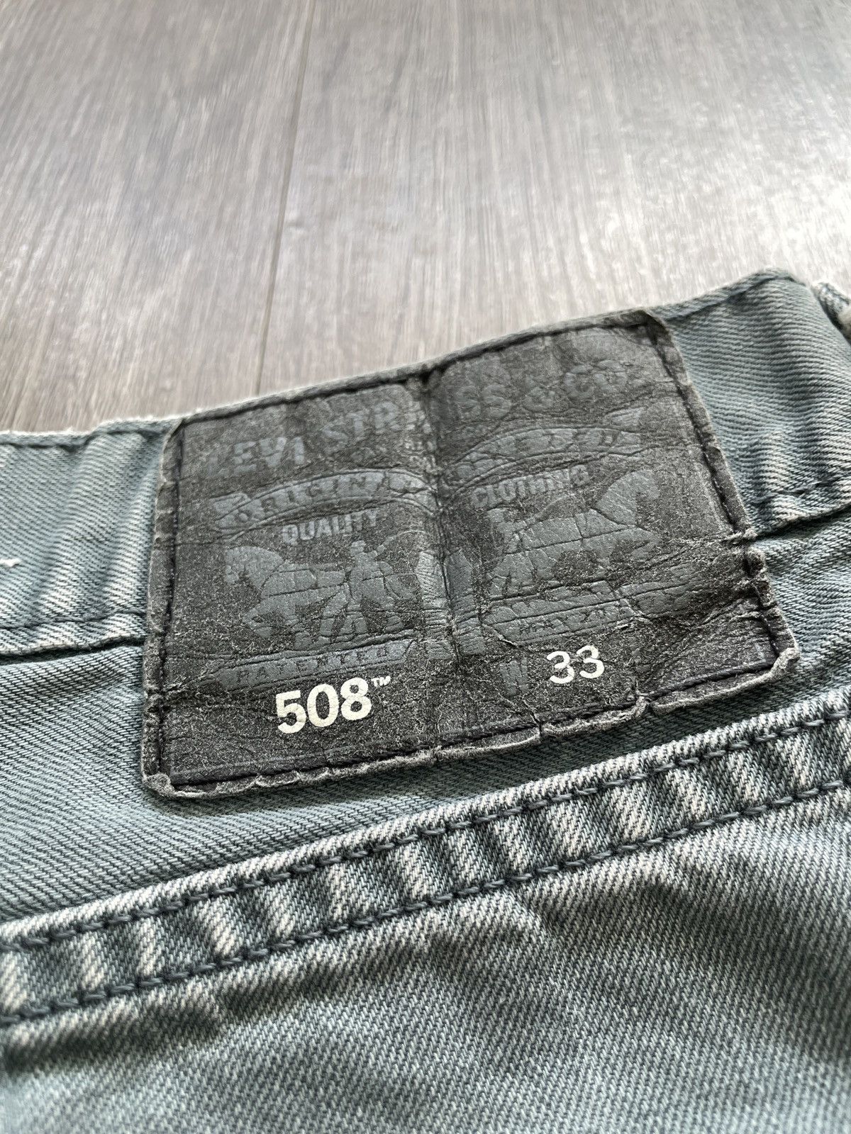 Levi's Levi’s 508 “Regular Taper” Denim Shorts (Sz. 33) Size US 33 - 3 Thumbnail