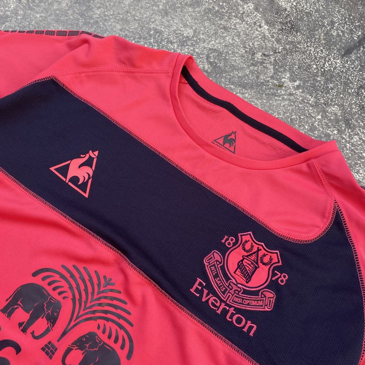 Le Coq Sportif Vintage Le Coq Sportif Everton Purple rare soccer jersey Size US XL / EU 56 / 4 - 4 Thumbnail