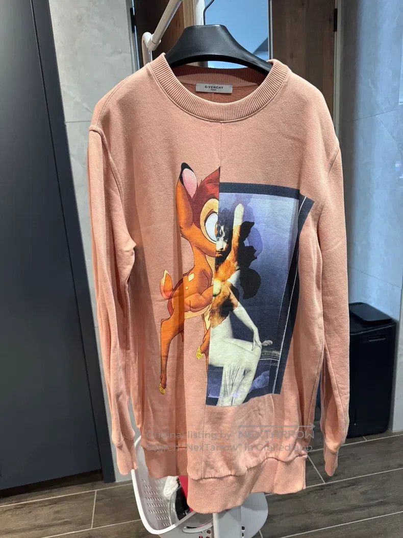 Givenchy Men's Long Sleeve Sweatshirt