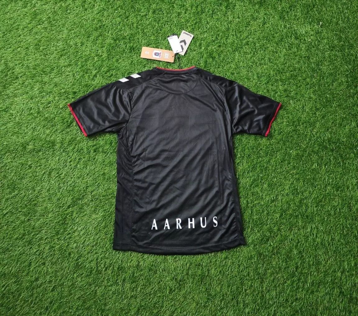 Hummel BNWT AGF AARHUS 2022 2023 GK SHIRT JERSEY FOOTBALL HUMMEL Size US S / EU 44-46 / 1 - 10 Thumbnail
