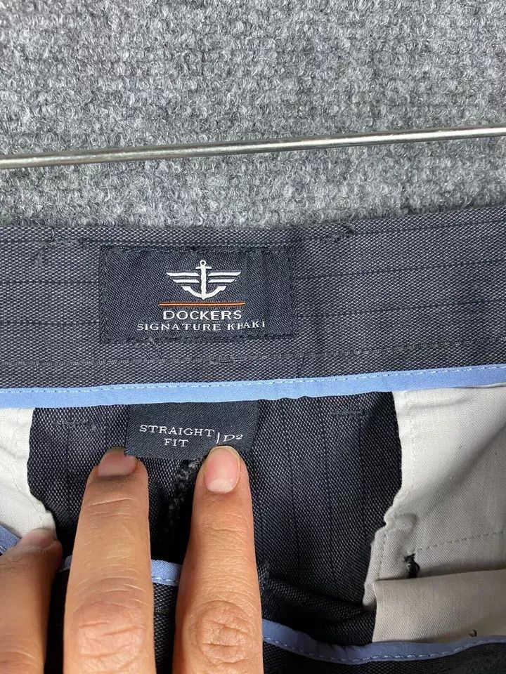 Dockers Dockers Signature Khakis Men's 36x30 Straight Fit D2 Cotton Size US 36 / EU 52 - 9 Thumbnail