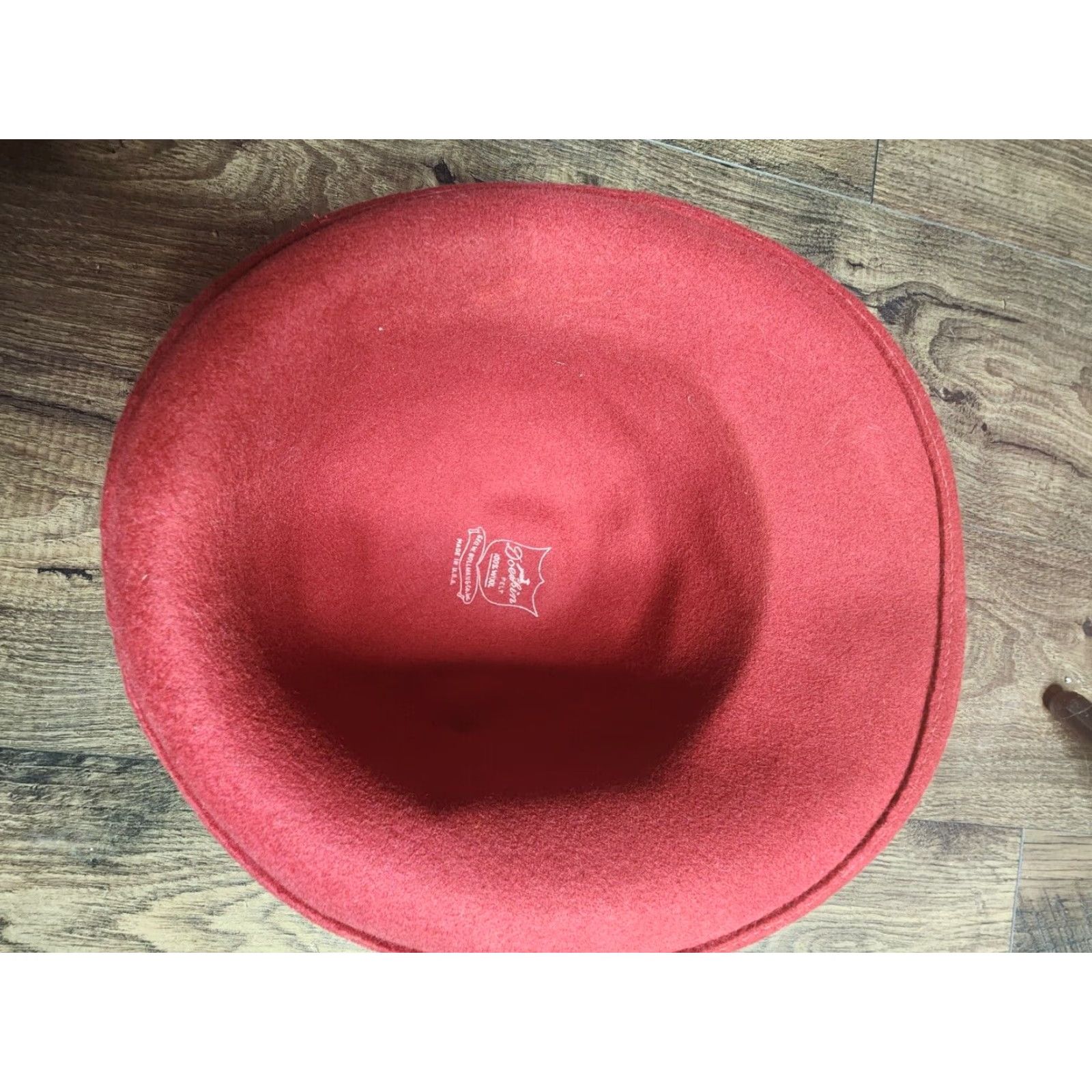 FELT VINTAGE Bollman 1960s Red Wool Womens Hat with Feathers One Size Size ONE SIZE - 4 Thumbnail
