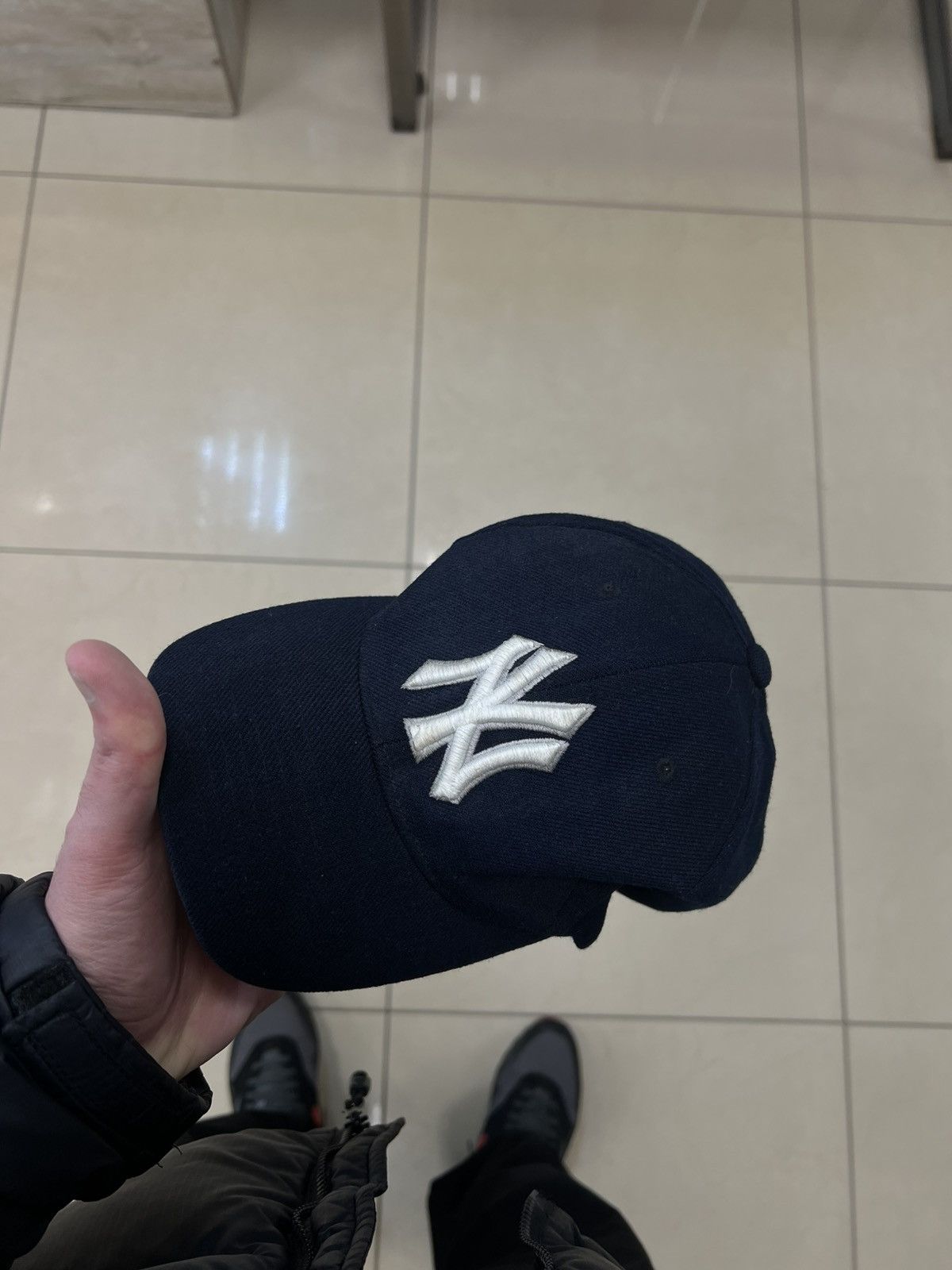 New Era VINTAGE NEW ERA NEW YORK YANKEES RETRO HATS MBL USA Y2K 90z Size ONE SIZE - 3 Thumbnail