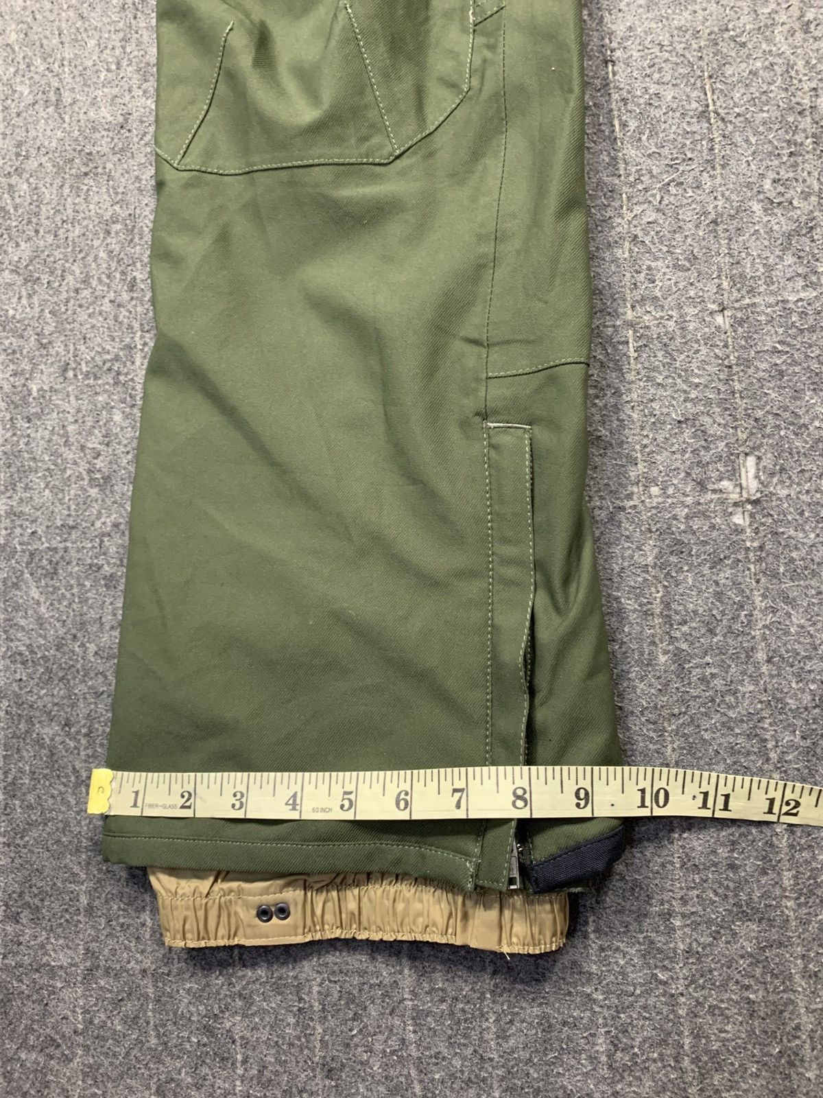 Vintage Burton Snowboard OG Tactical Pant Snow Multicolour Pocket Size US 34 / EU 50 - 15 Thumbnail