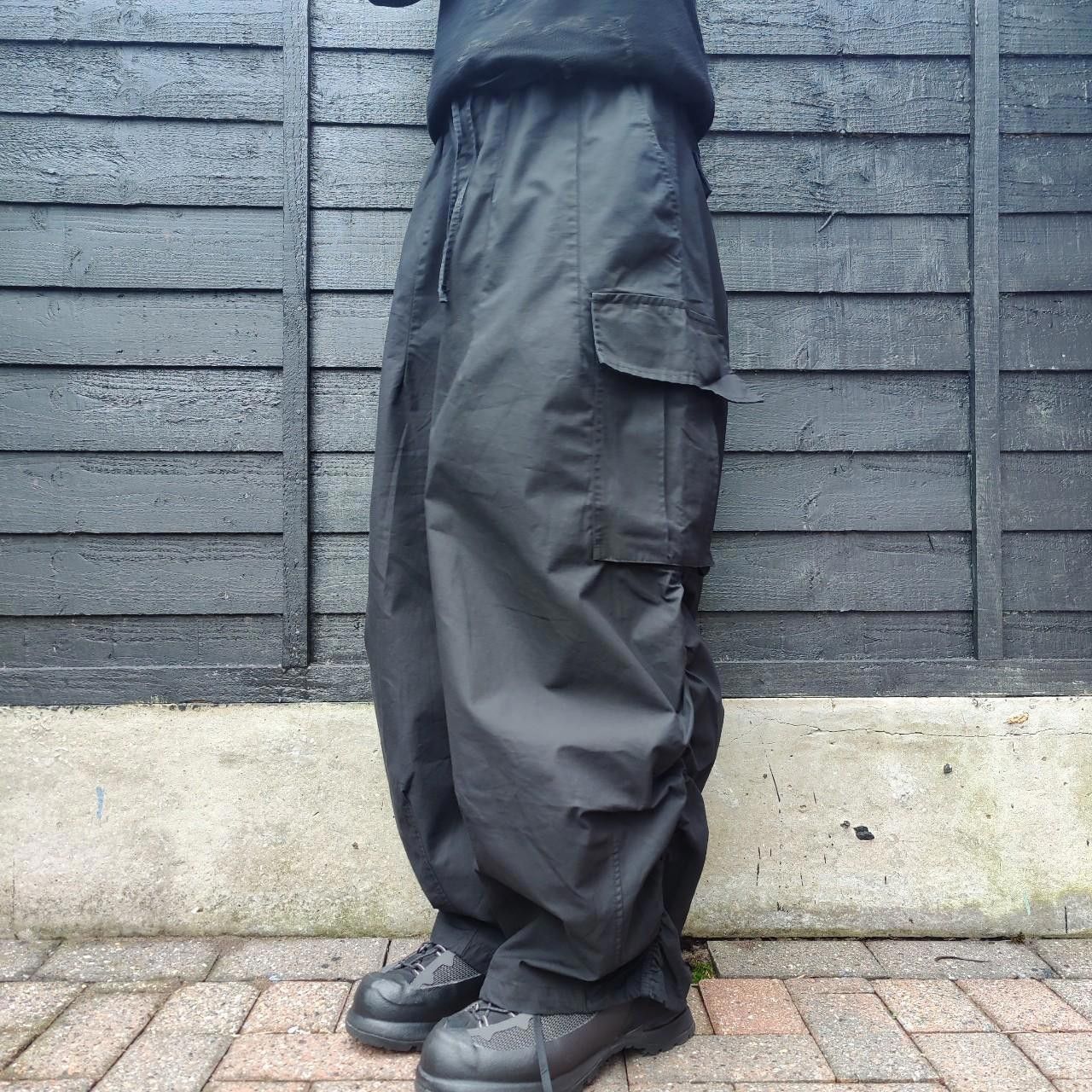 Other Japanese Black Cargo Balloon Pants Size US 32 / EU 48 - 2 Thumbnail