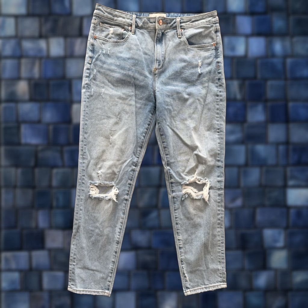 Vintage Driftwood Gizelle High Waist Distressed Mom Jeans Womens 30 (Measures 33x26) Regular Blue Denim Jeans Size 30" / US 8 / IT 44 - 1 Thumbnail