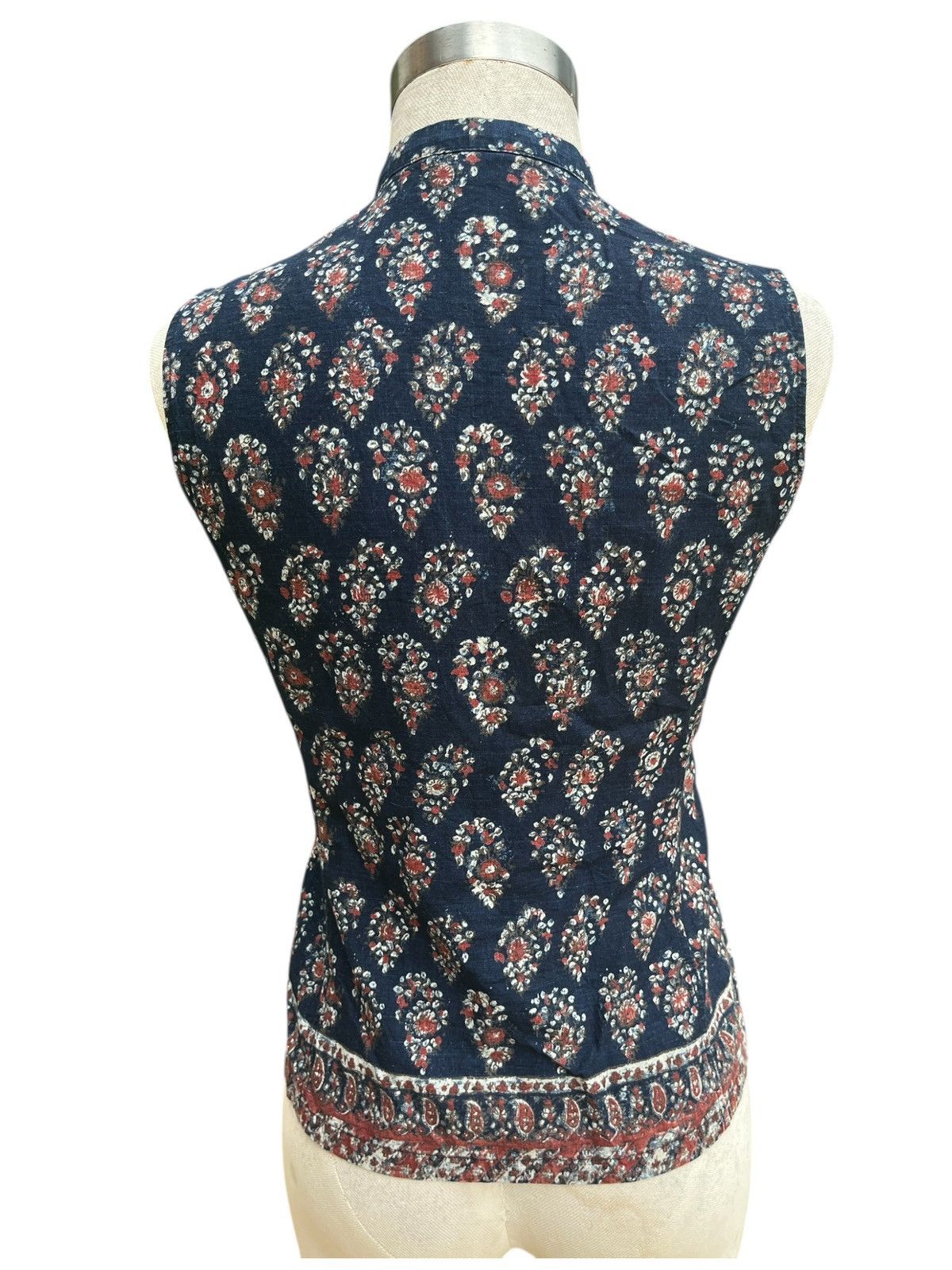 45rpm Sleeveless indigo printed blouse Size S / US 4 / IT 40 - 5 Thumbnail