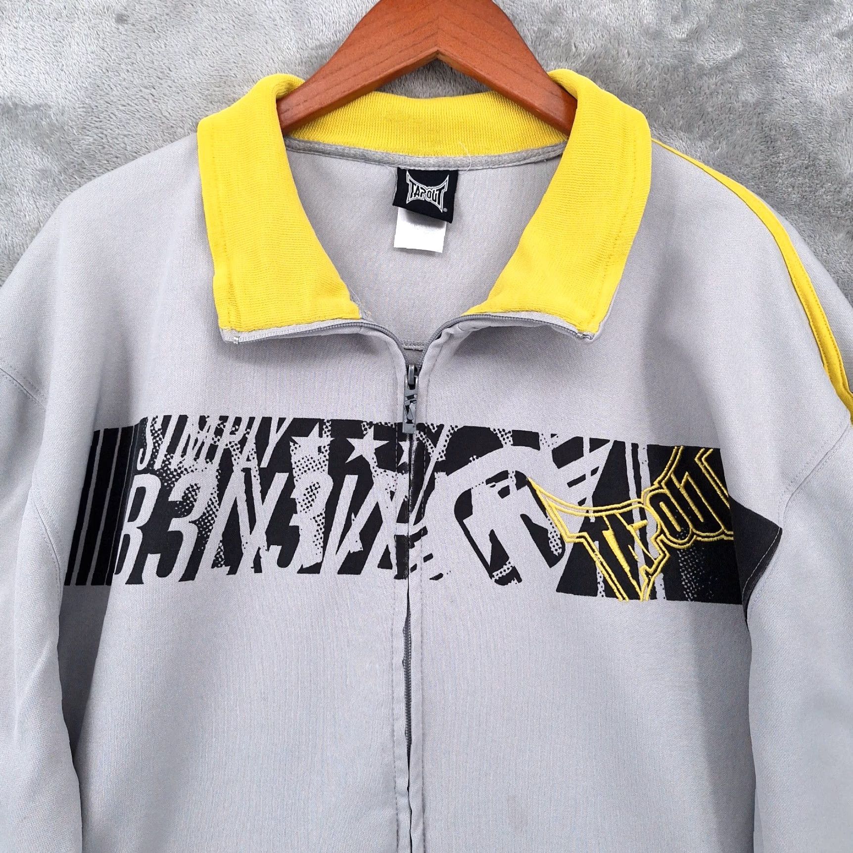 Tapout VINTAGE Tapout Track Jacket Mens 2XL Grey Full Zip Training Gym MMA Y2k Jacket Mens 2XL Grey Tapout Track Jacket Size US XXL / EU 58 / 5 - 2 Thumbnail