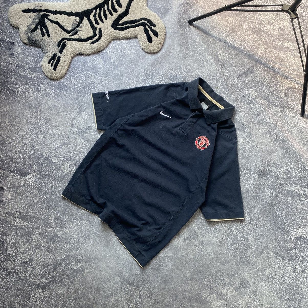 Nike Vintage Nike Manchester United 2007 Small logo cotton polo Size US M / EU 48-50 / 2 - 1 Thumbnail