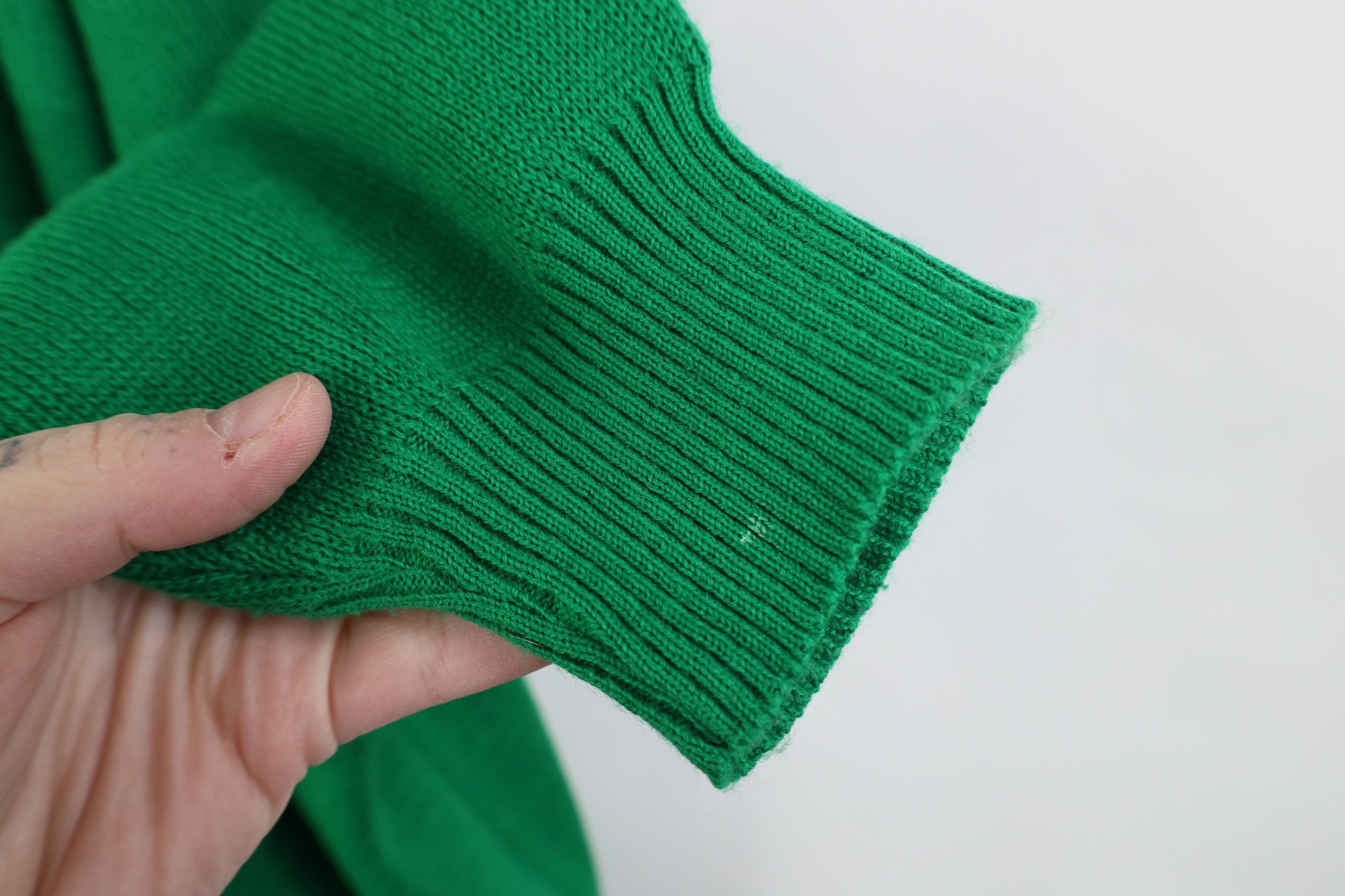 Vintage Vintage 90s Streetwear Claddagh Gaelic Knit Crewneck Sweater Size M / US 6-8 / IT 42-44 - 8 Thumbnail