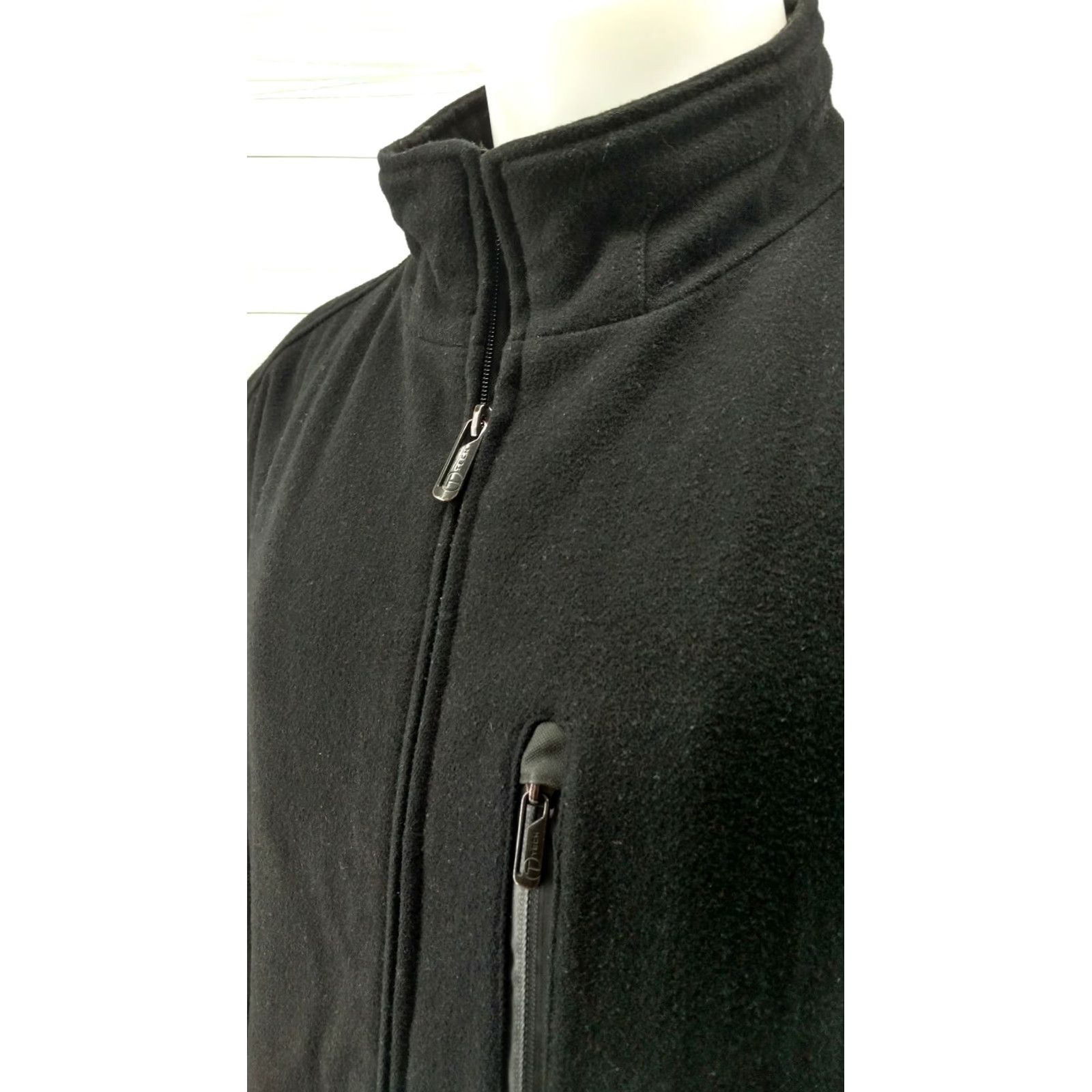 Tumi TUMI T-Tech Black Wool Blend Jacket Size L Mens Wool Jacket TTech Water Resistant Regular Size US L / EU 52-54 / 3 - 3 Thumbnail