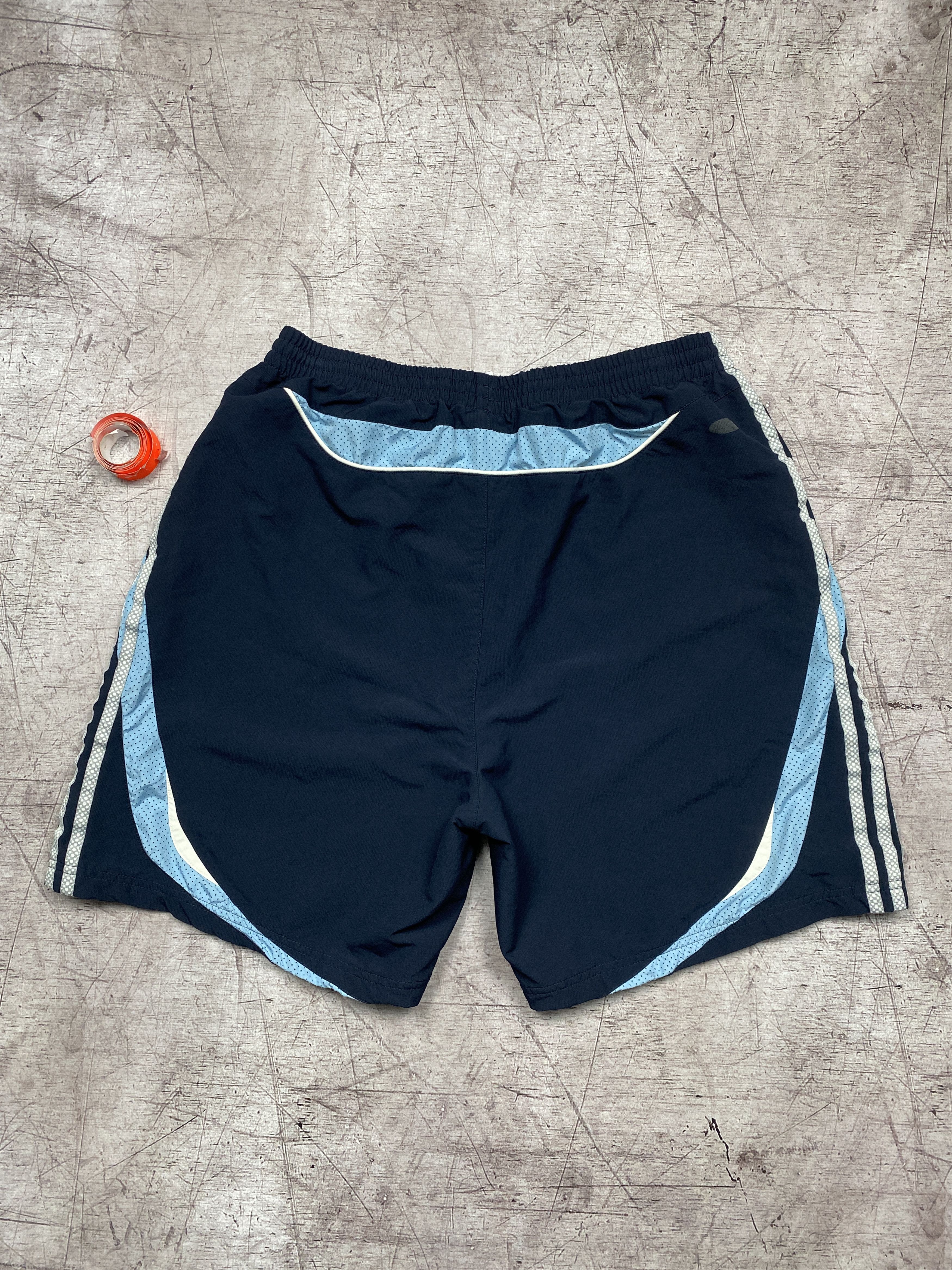 Adidas × Vintage Adidas Vintage Mens Nylon Shorts Size US 36 / EU 52 - 7 Thumbnail