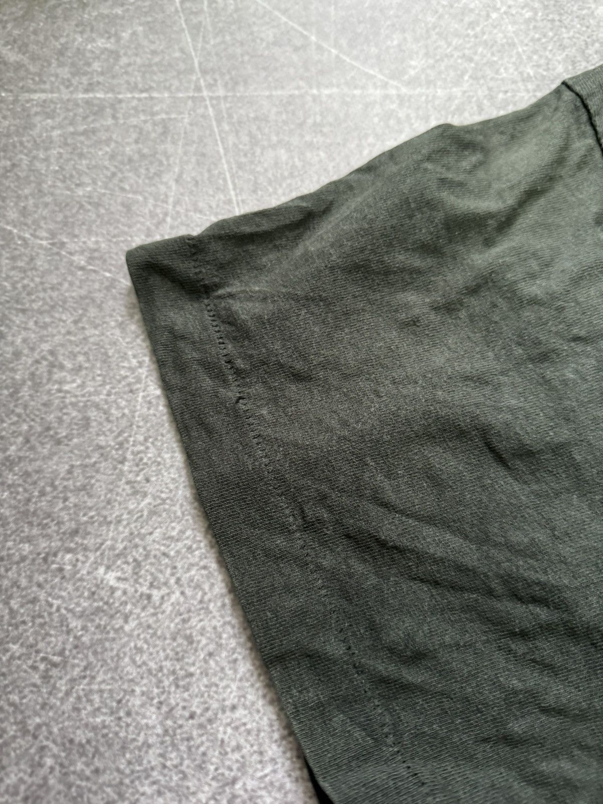 Band Tees Rare Vintage Blind Guardian t shirt 1998 Metal Band Faded Size US XL / EU 56 / 4 - 10 Thumbnail