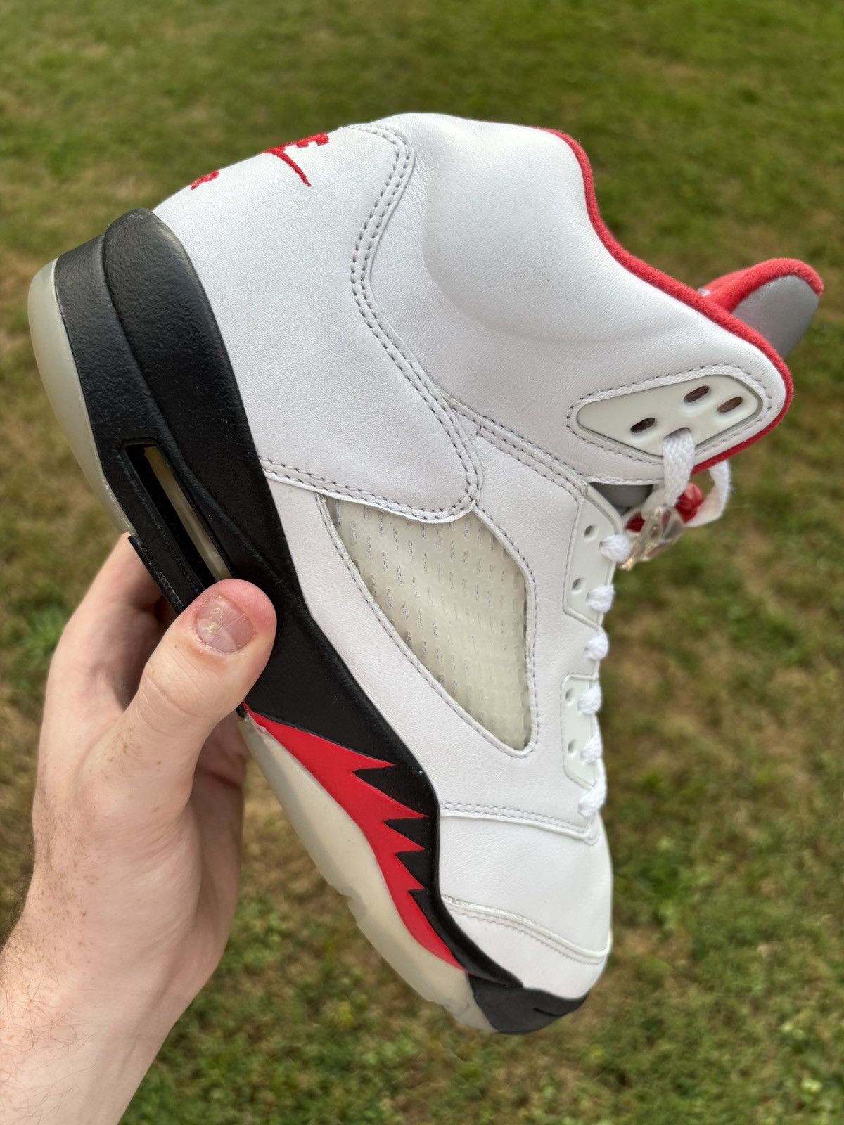 Jordan Brand Jordan 5 Retro White Fire Red 2020 Size 9.5 Size US 9.5 / EU 42-43 - 1 Thumbnail