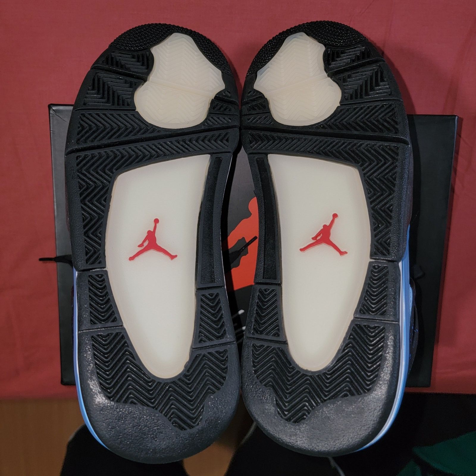 Jordan Brand Nike Air Jordan 4 Retro Travis Scott Size US 10 / EU 43 - 10 Thumbnail