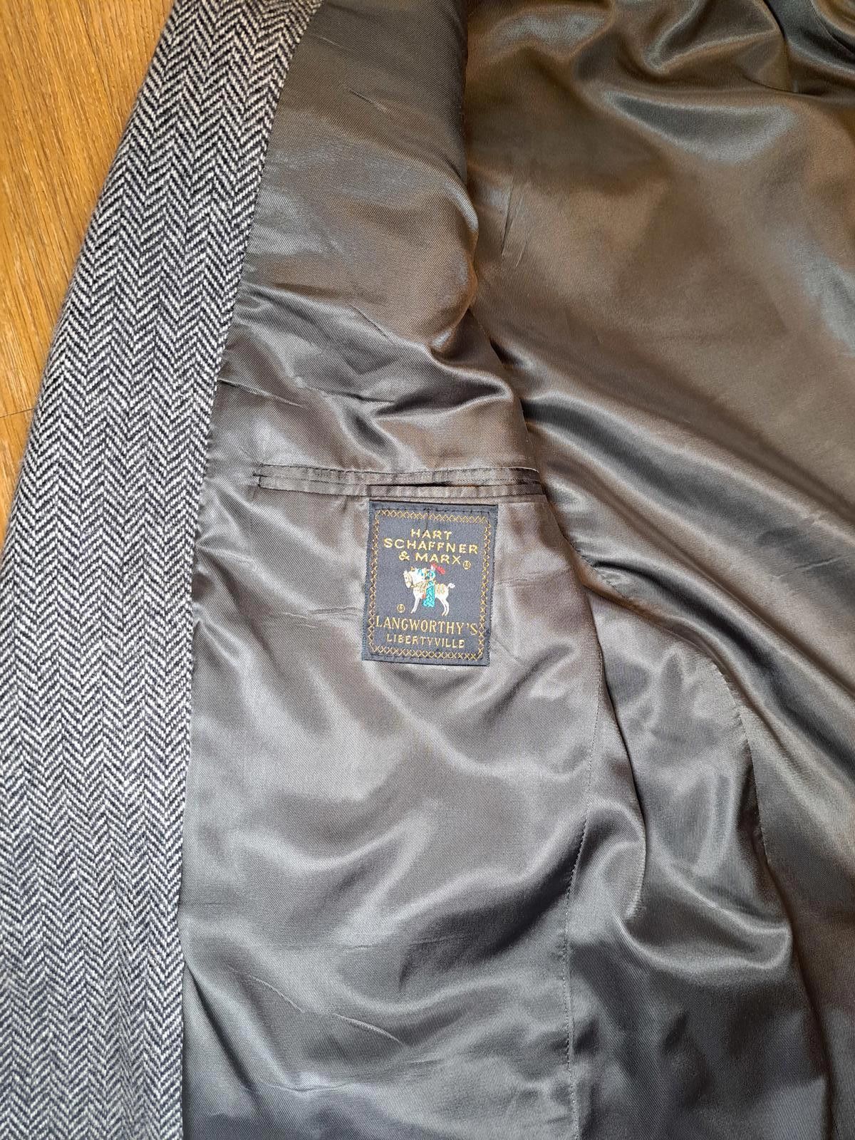 Hart Schaffner Marx Hart Schaffner Marx Sport Coat Mens 42R Herringbone Wool Size 42R - 7 Thumbnail