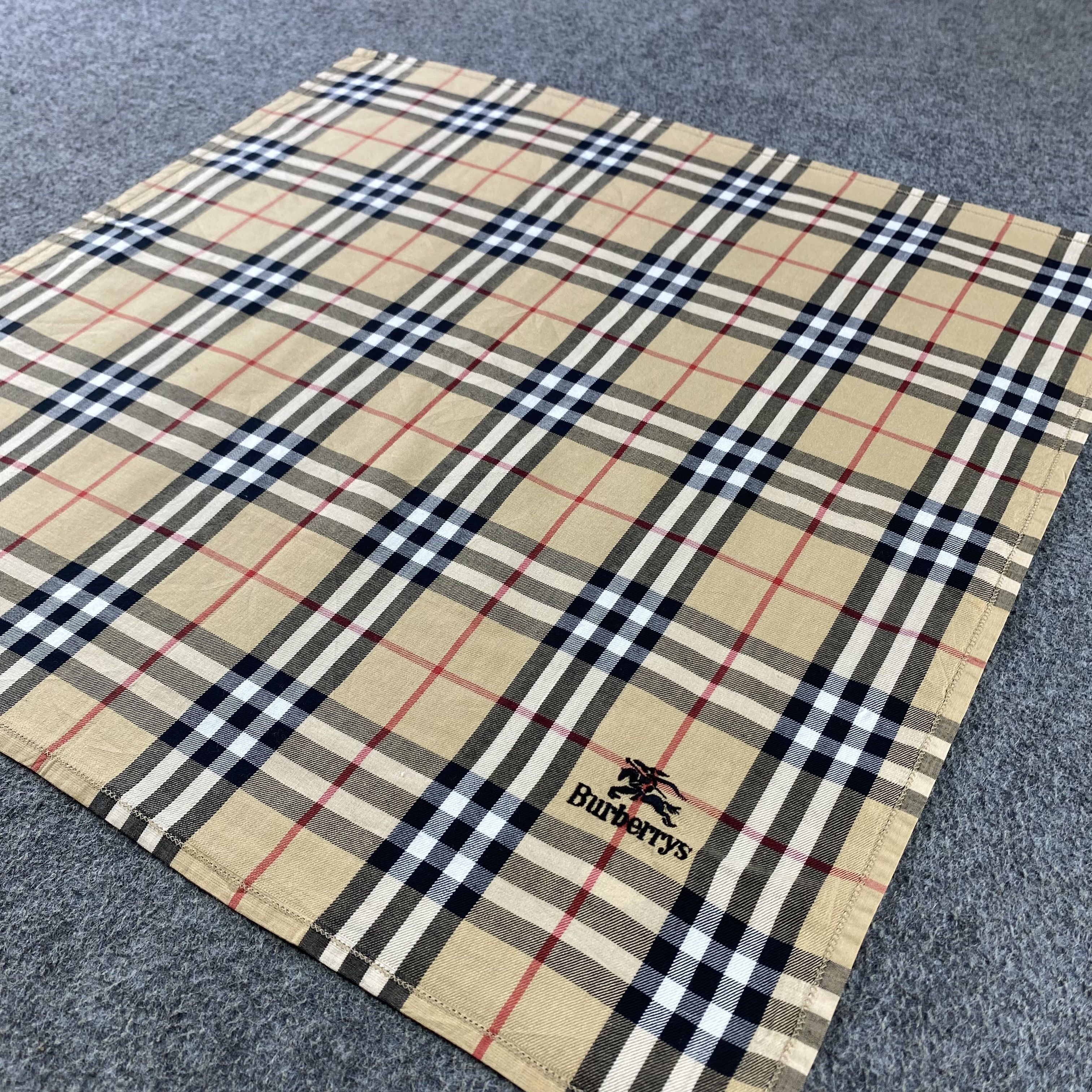 Burberry × Vintage Burberry Handkerchief/Neckerchief/Bandana HC548 Size ONE SIZE - 2 Thumbnail
