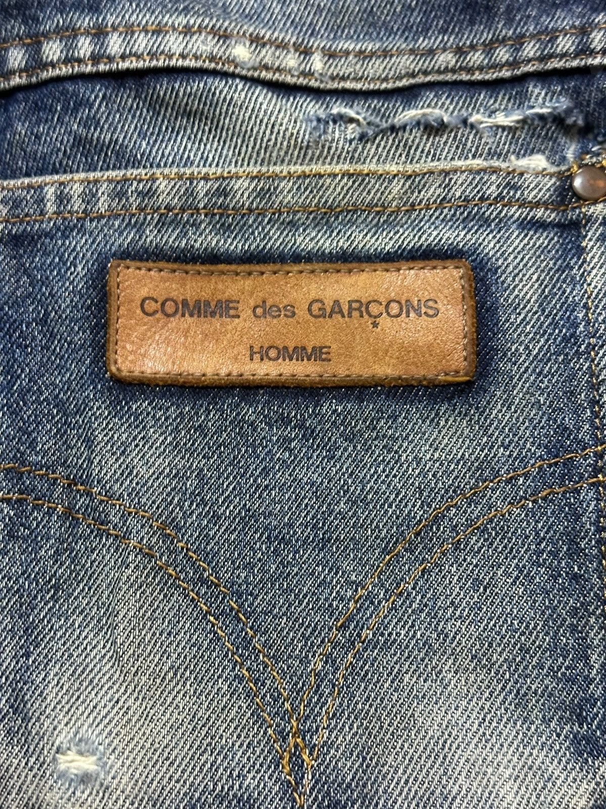 Comme des Garcons Homme Vintage 90’s Comme Des Garscons Homme Distressed Denim Size US 29 - 6 Thumbnail