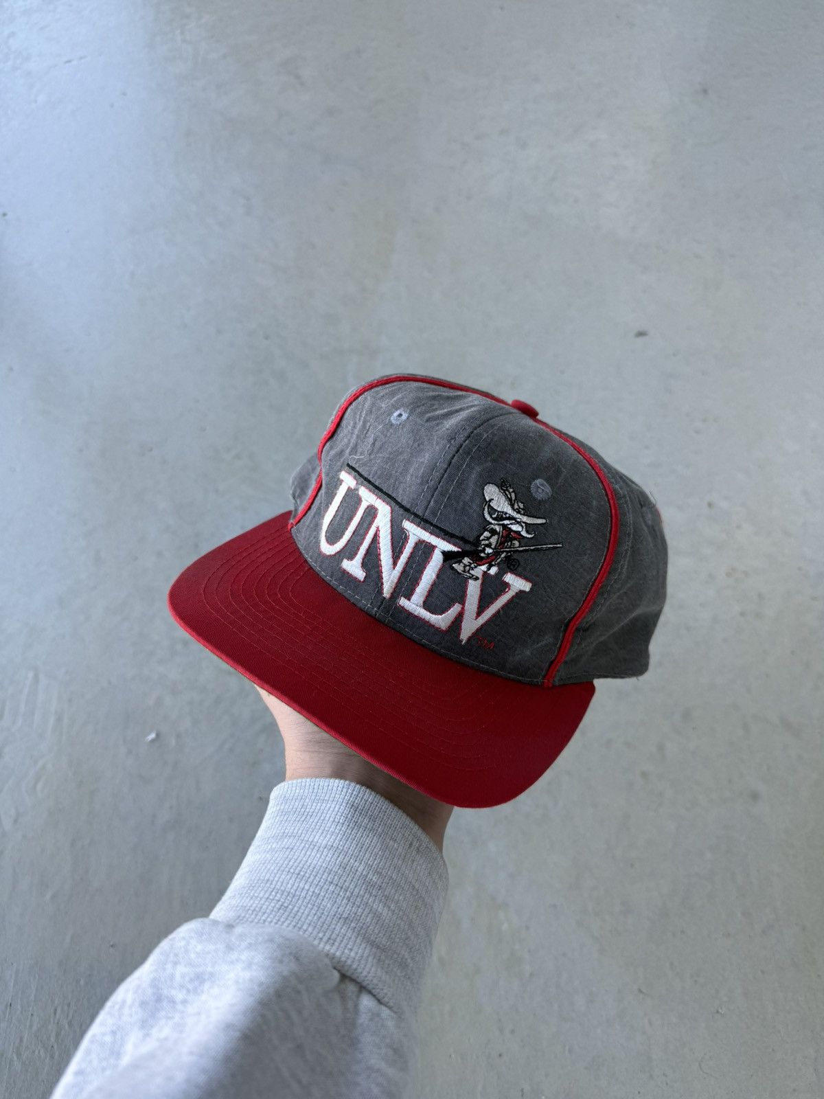 NCAA Vintage 90s UNLV Running Rebels The Game Snapback Hat Size ONE SIZE - 2 Thumbnail