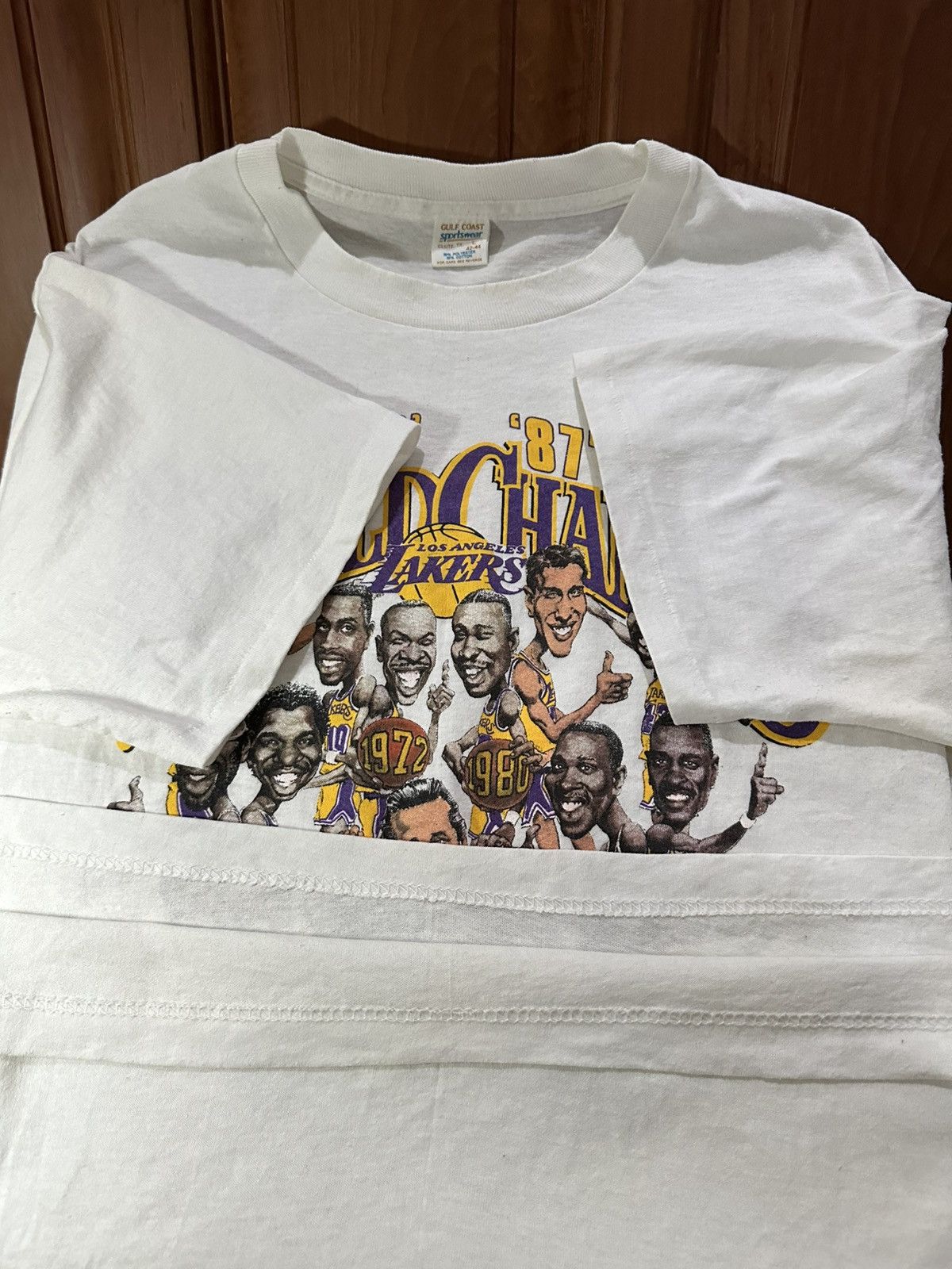 NBA Vintage 80s Lakers Worldchamps Size US L / EU 52-54 / 3 - 4 Thumbnail