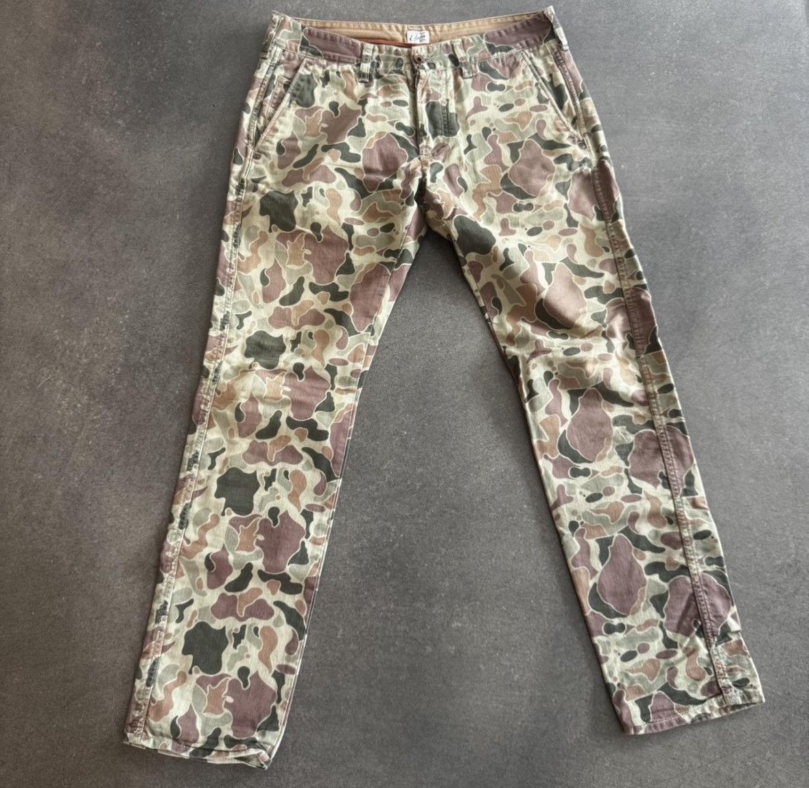 Edwin Mens Edwin camo pants Size US 32 / EU 48 - 1 Thumbnail