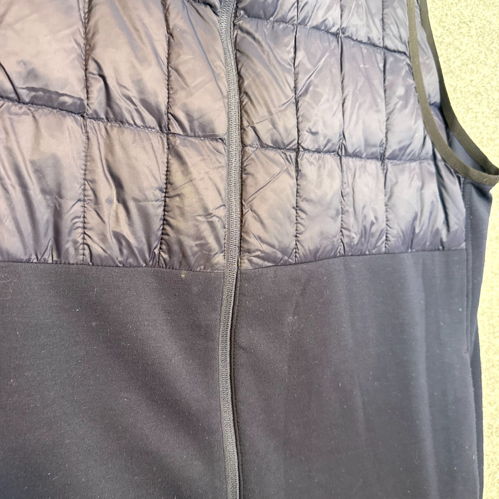 Vineyard Vines Vineyard Vines Vest Mens 2XL Blue OTG Shep On The Go Full Zip Up Windbreaker Performance OTG Men Vest Size US XXL / EU 58 / 5 - 5 Thumbnail