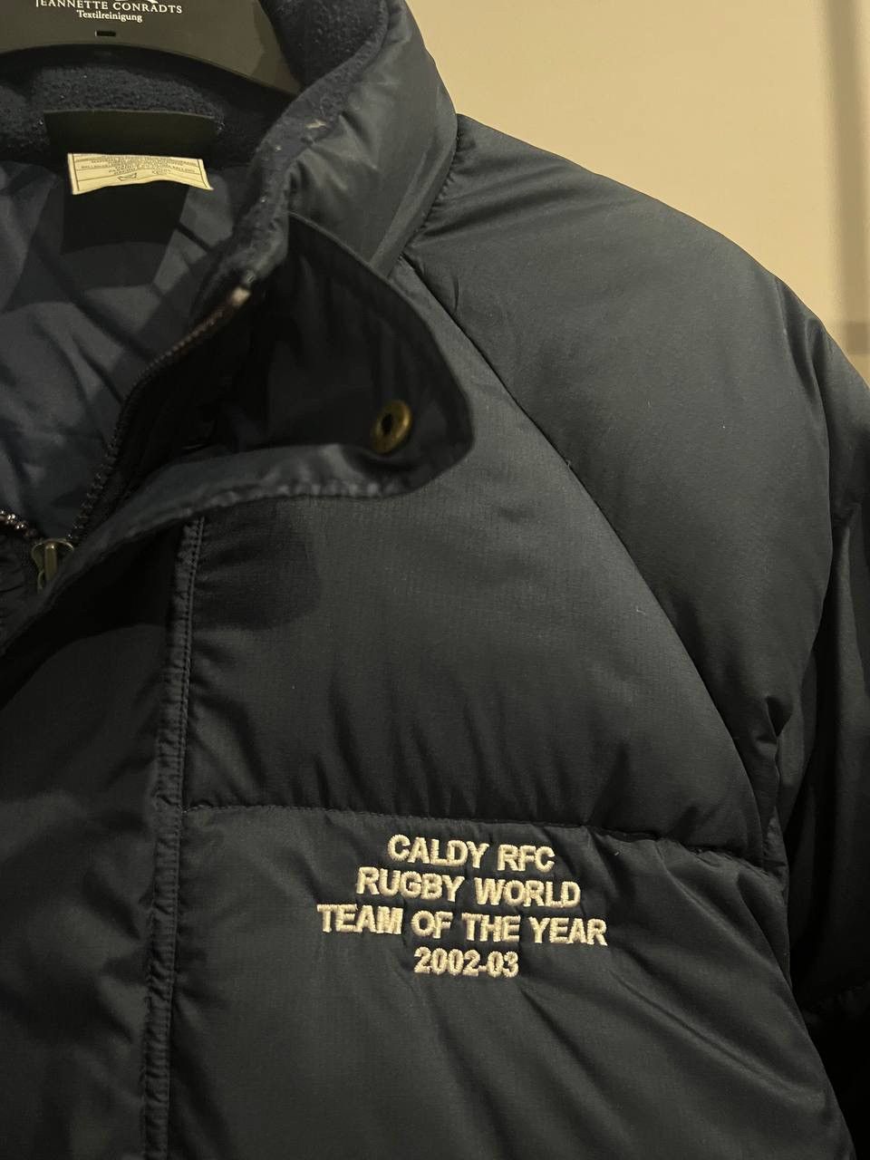 Canterbury of New Zealand 2002/03 CALDY RFC WORLD TEAM OF THE YEAR RUGBY PUFFER JACKET Size US XXL / EU 58 / 5 - 6 Thumbnail