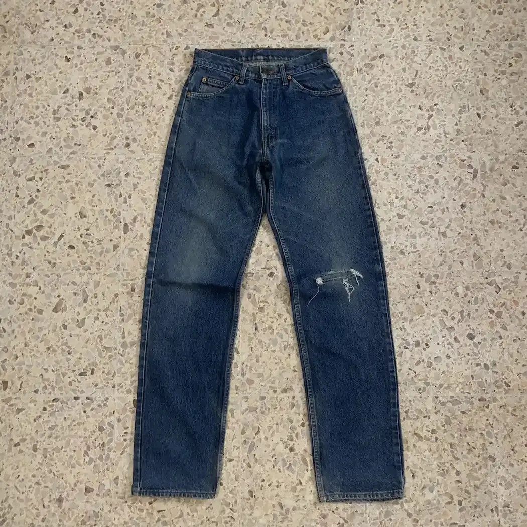 Levi's Levi’s 613 Orange Tab Jeans Levis Ripped Distressed Denim Size US 26 / EU 42 - 3 Thumbnail