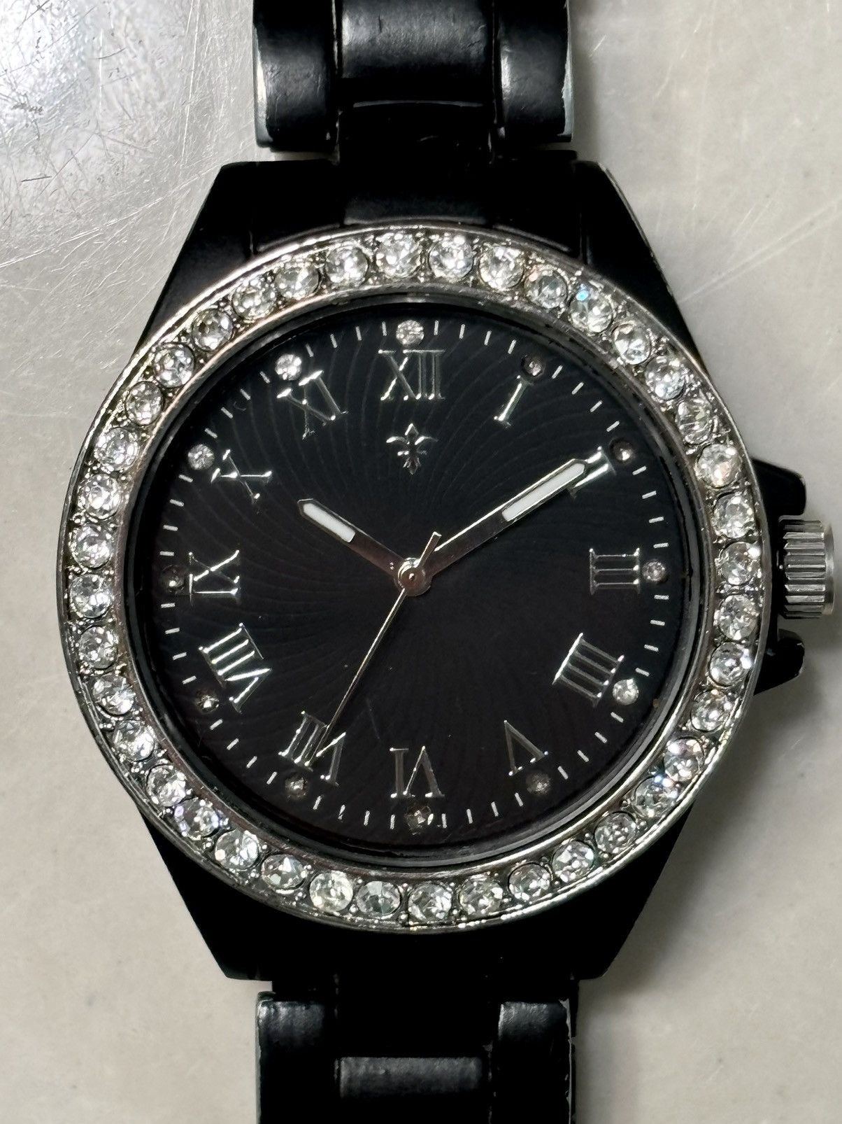 Japanese Brand Black Watch 38 mm Crystal Rhinestone Bezel Spiral Dial Ice Size 38 - 2 Thumbnail