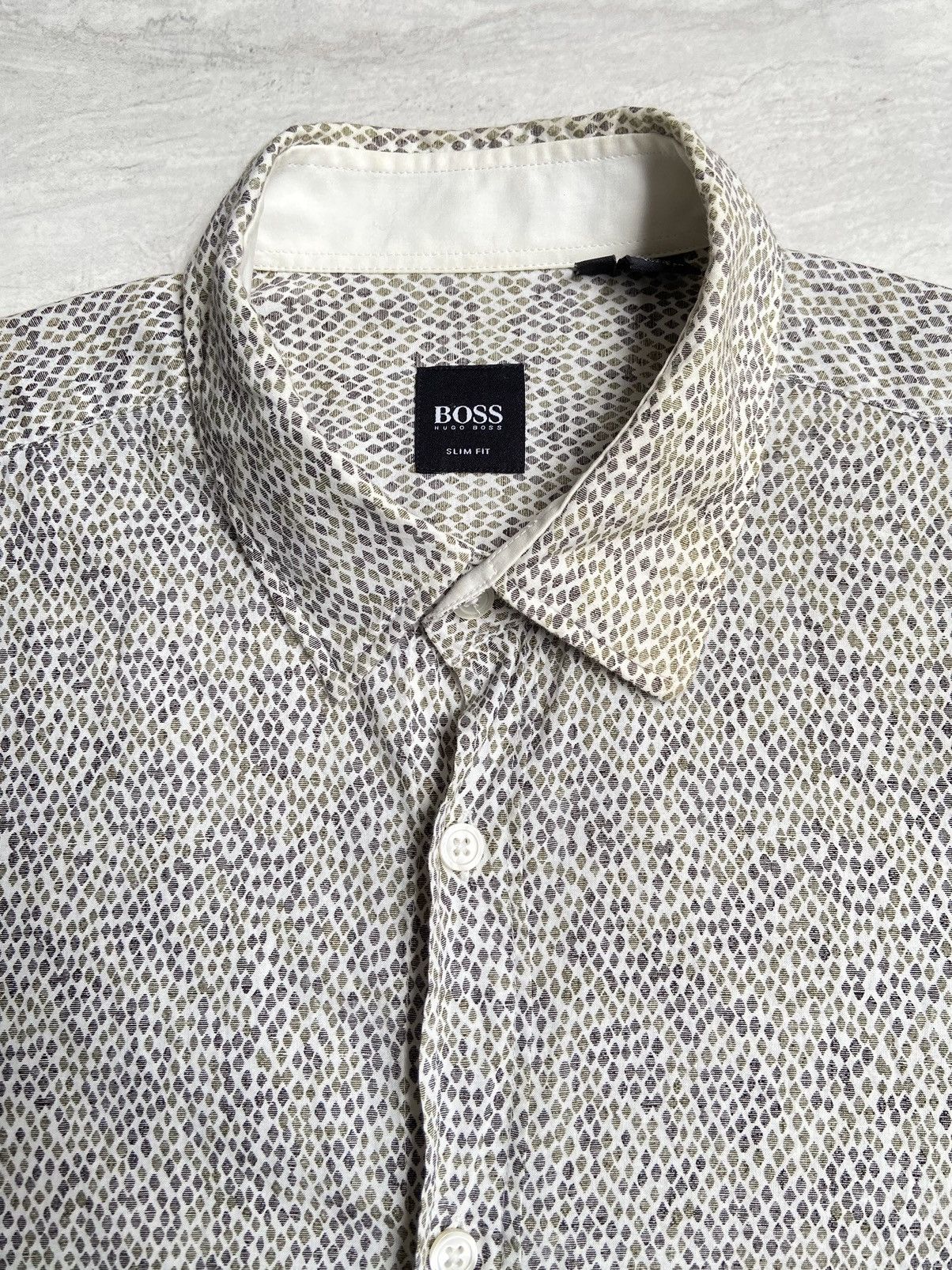 Hugo Boss BOSS HUGO BOSS Motive Shirt Size US M / EU 48-50 / 2 - 11 Thumbnail
