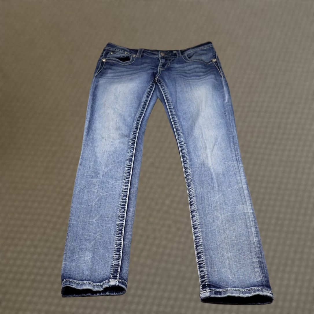 Miss Me VINTAGE? Miss Me Jeans Women 28 Medium Wash Denim Hailey Skinny Stretch Whisker Fade Size 28" / US 6 / IT 42 - 1 Thumbnail