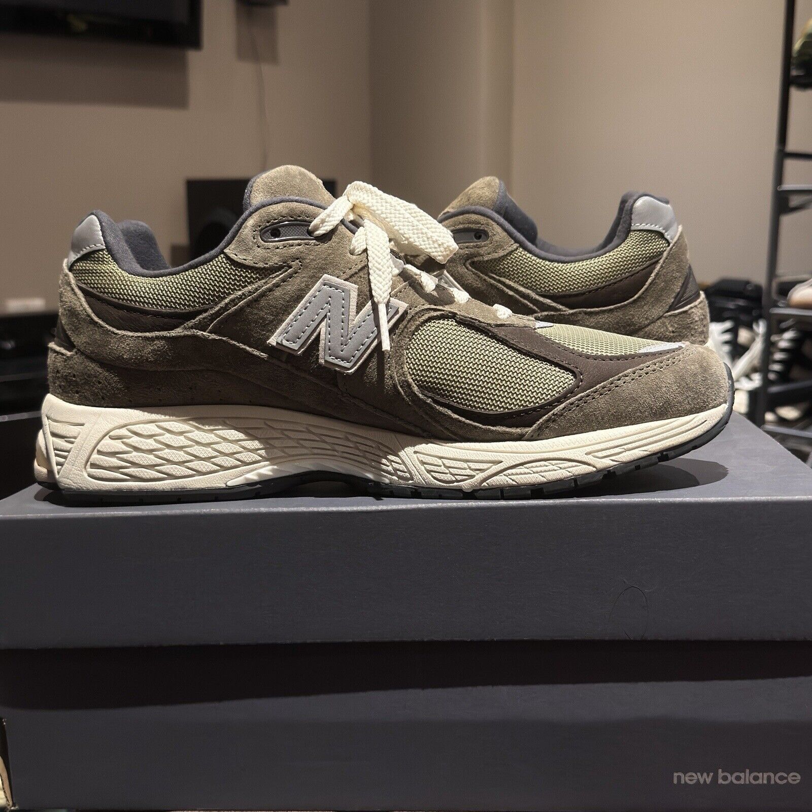 New Balance Men 10.0US Sneakers/M2002Rhn New Balance Shoes Size US 10 / EU 43 - 5 Thumbnail